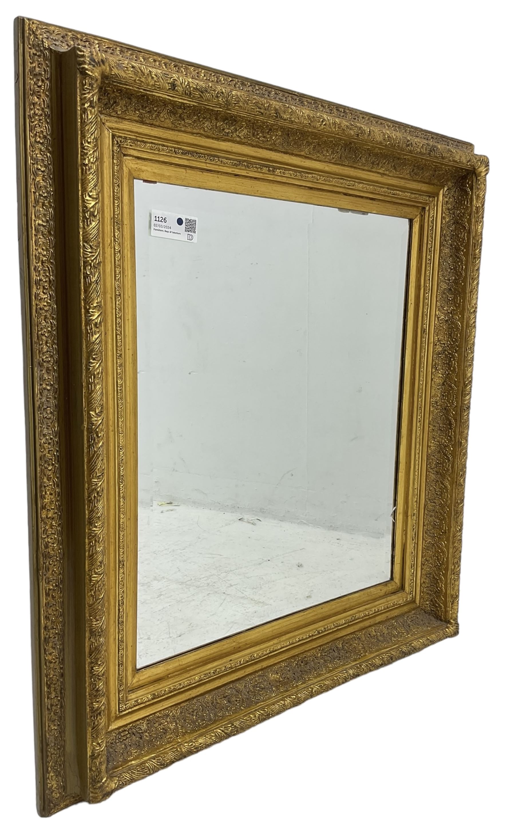 Victorian design gilt wall mirror - Image 2 of 3