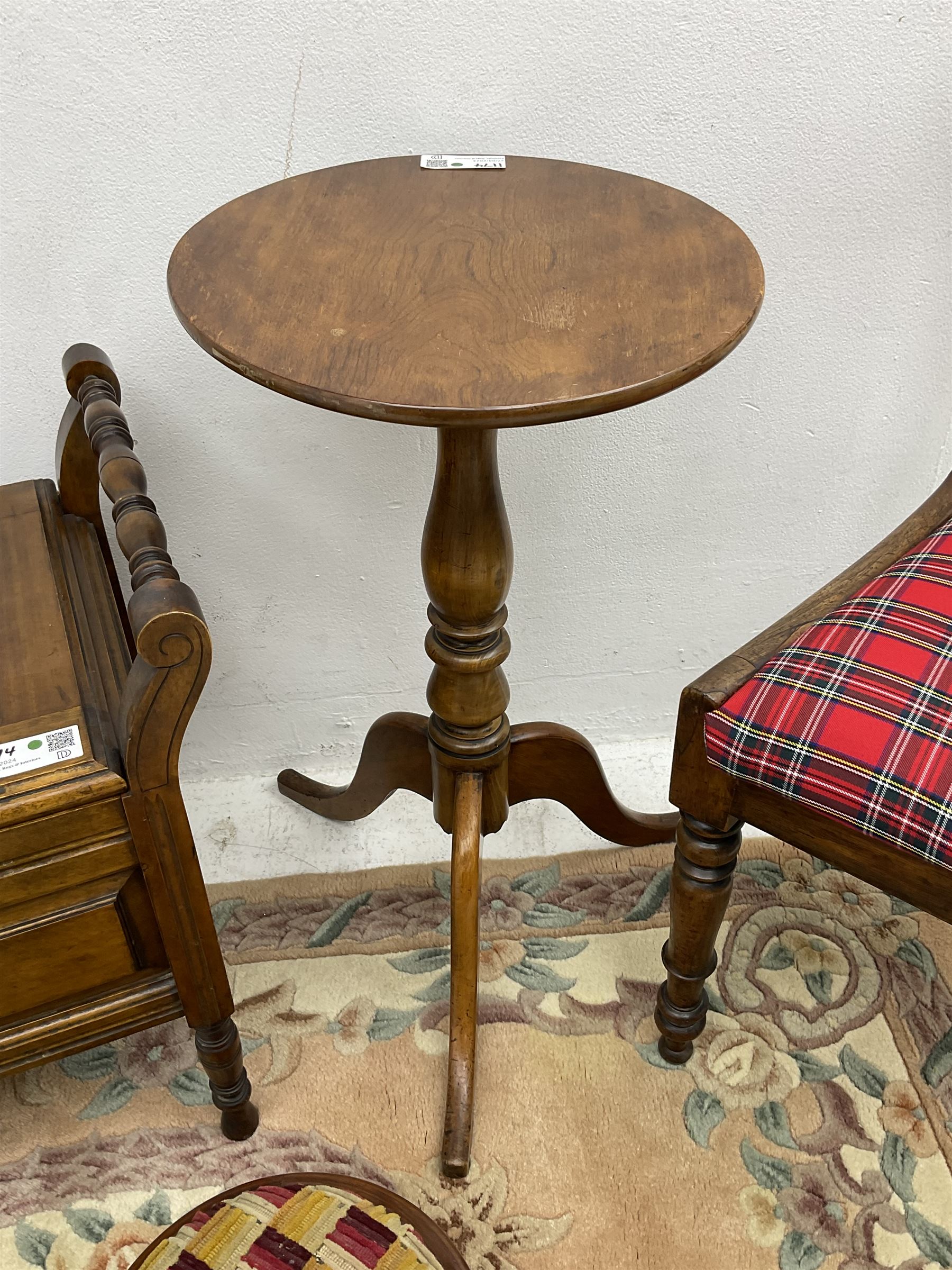 Pair of 19th century rosewood chairs with tartan upholstered drop-in seats (W46cm H88cm); 19th centu - Image 5 of 8