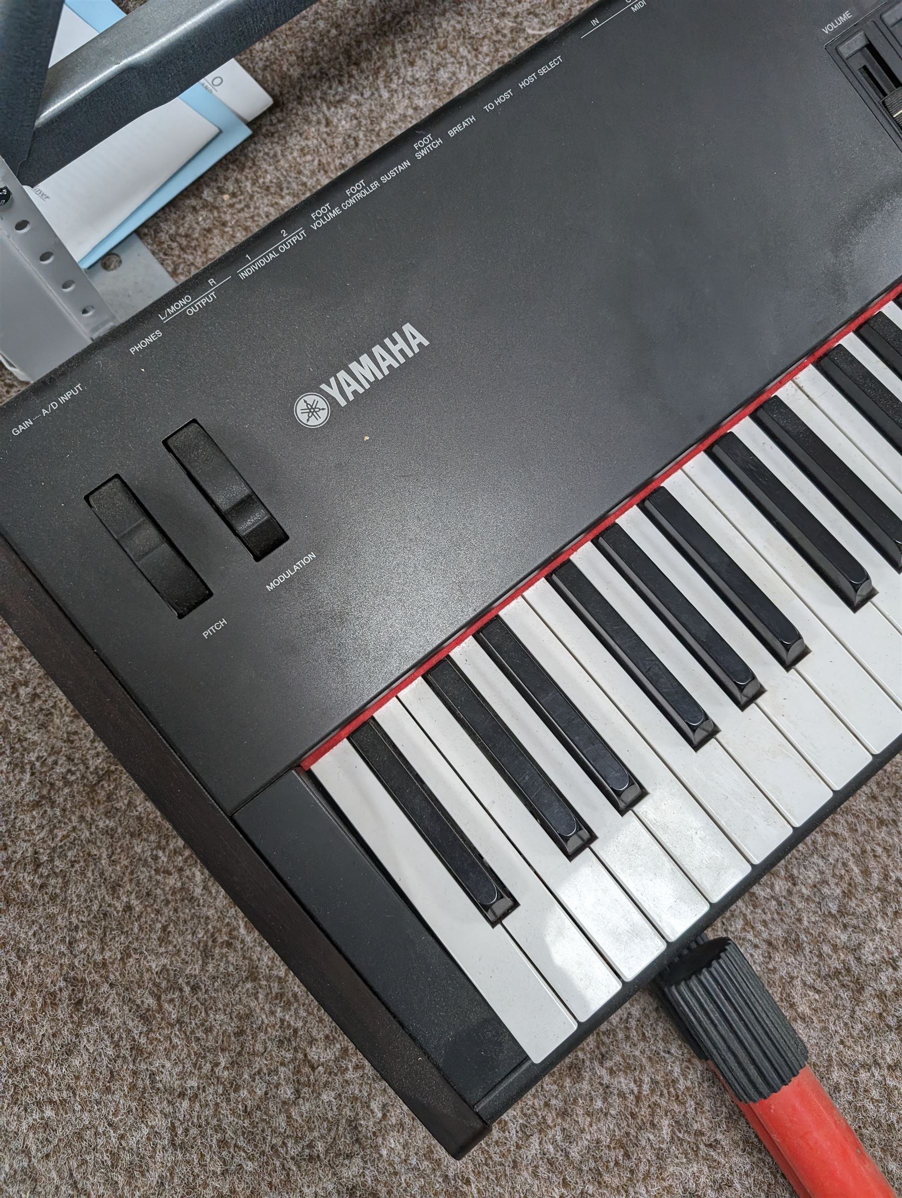 Yamaha S80 keyboard - Image 2 of 3