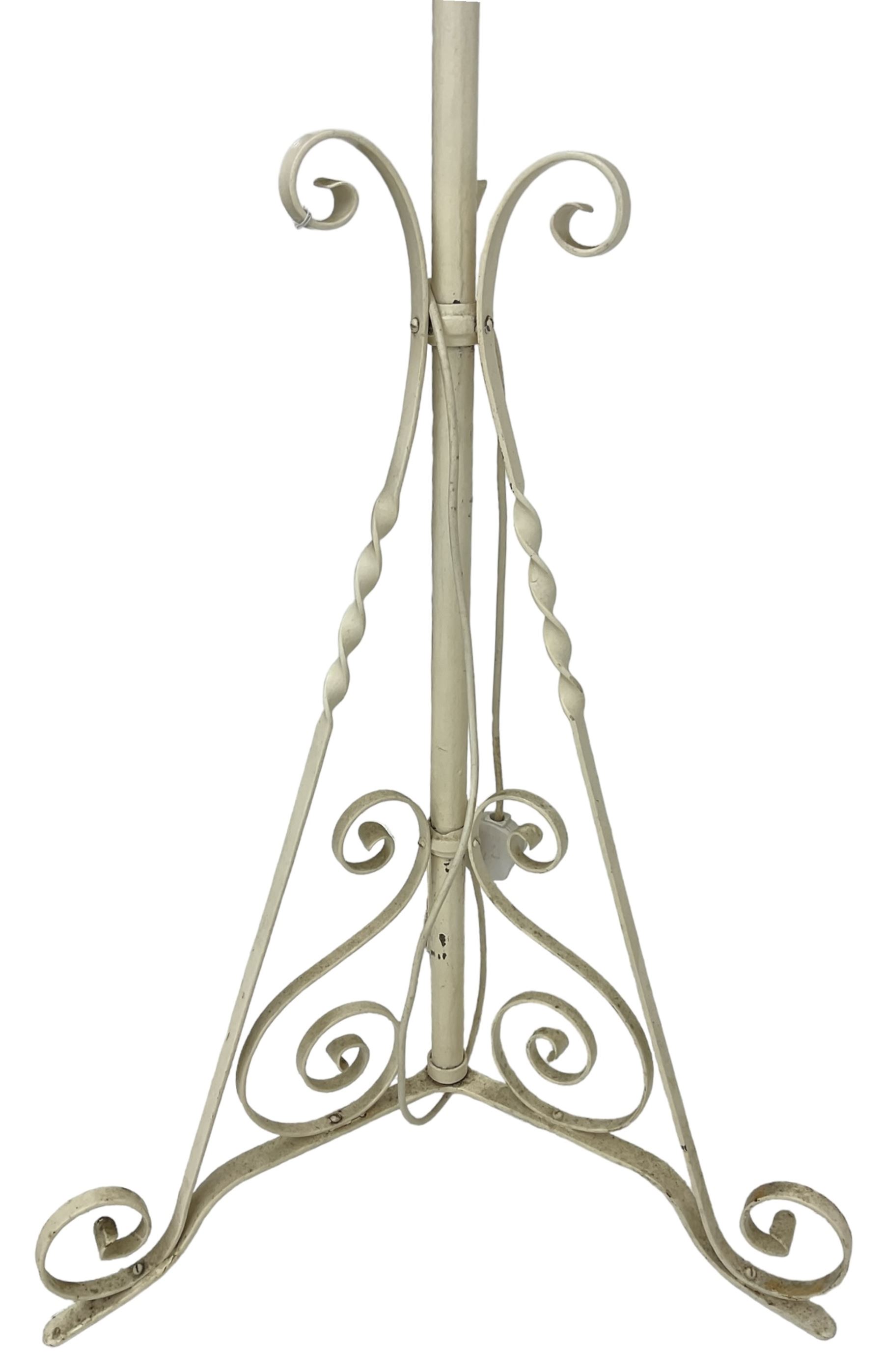 Cream painted wrought iron standard lamp with floral shade - Image 2 of 4