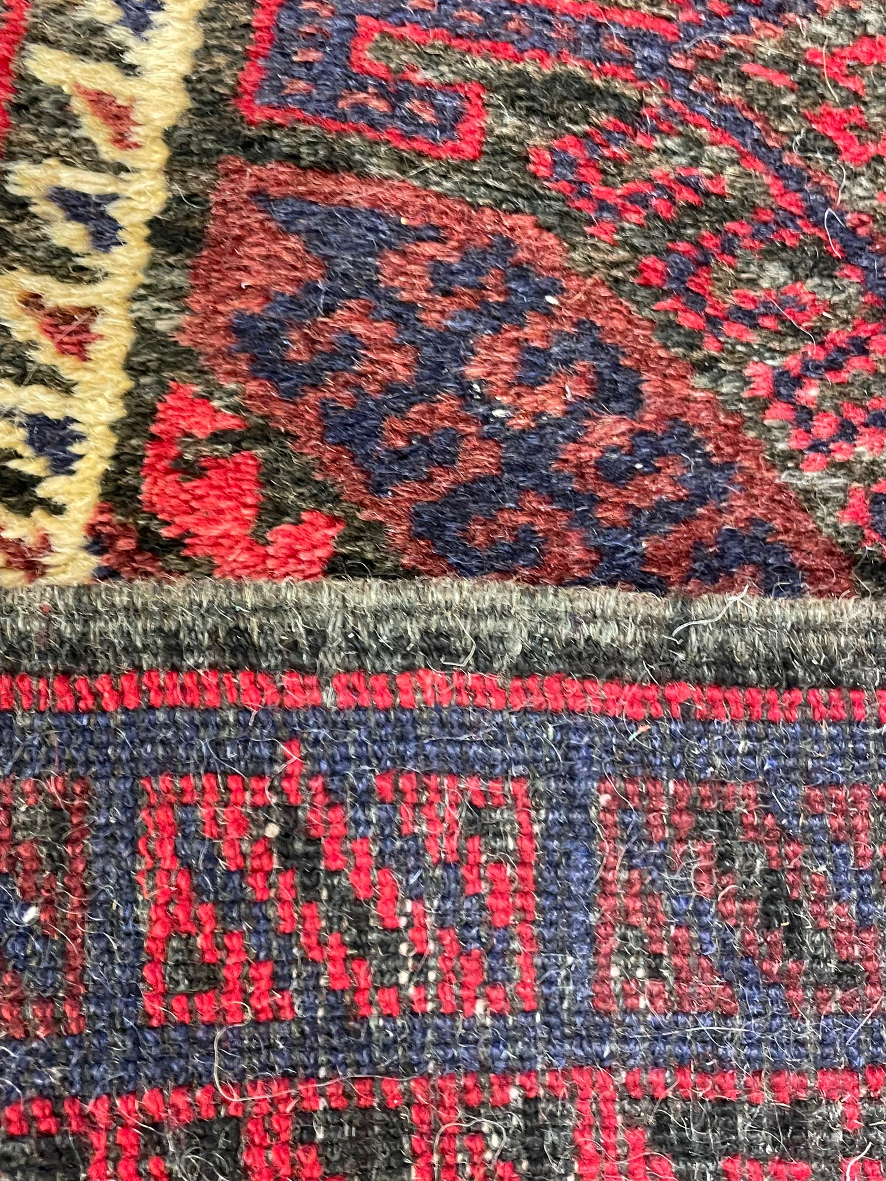 Persian Baluch prayer rug - Image 4 of 6