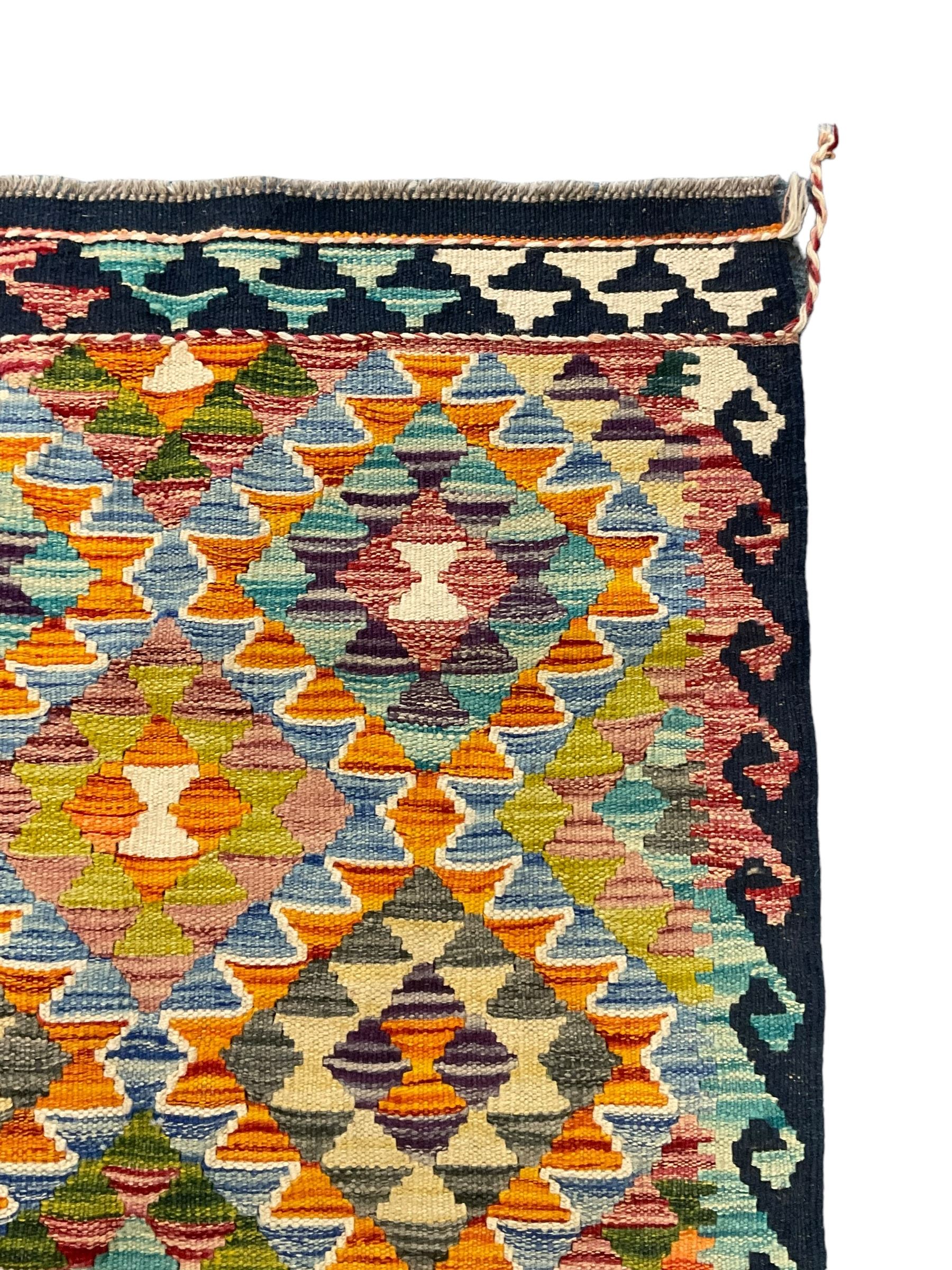 Chobi Kilim multi-coloured rug - Image 3 of 5