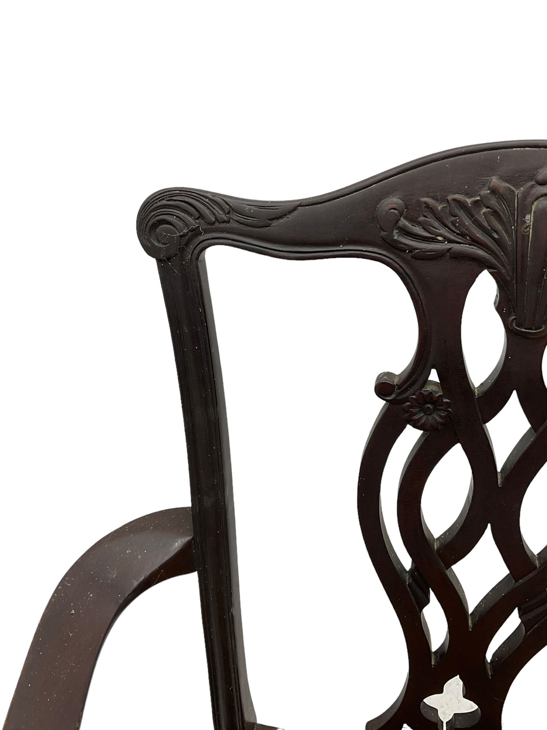 Set of eight (6+2) early 20th century Chippendale design mahogany dining chairs - Image 2 of 14