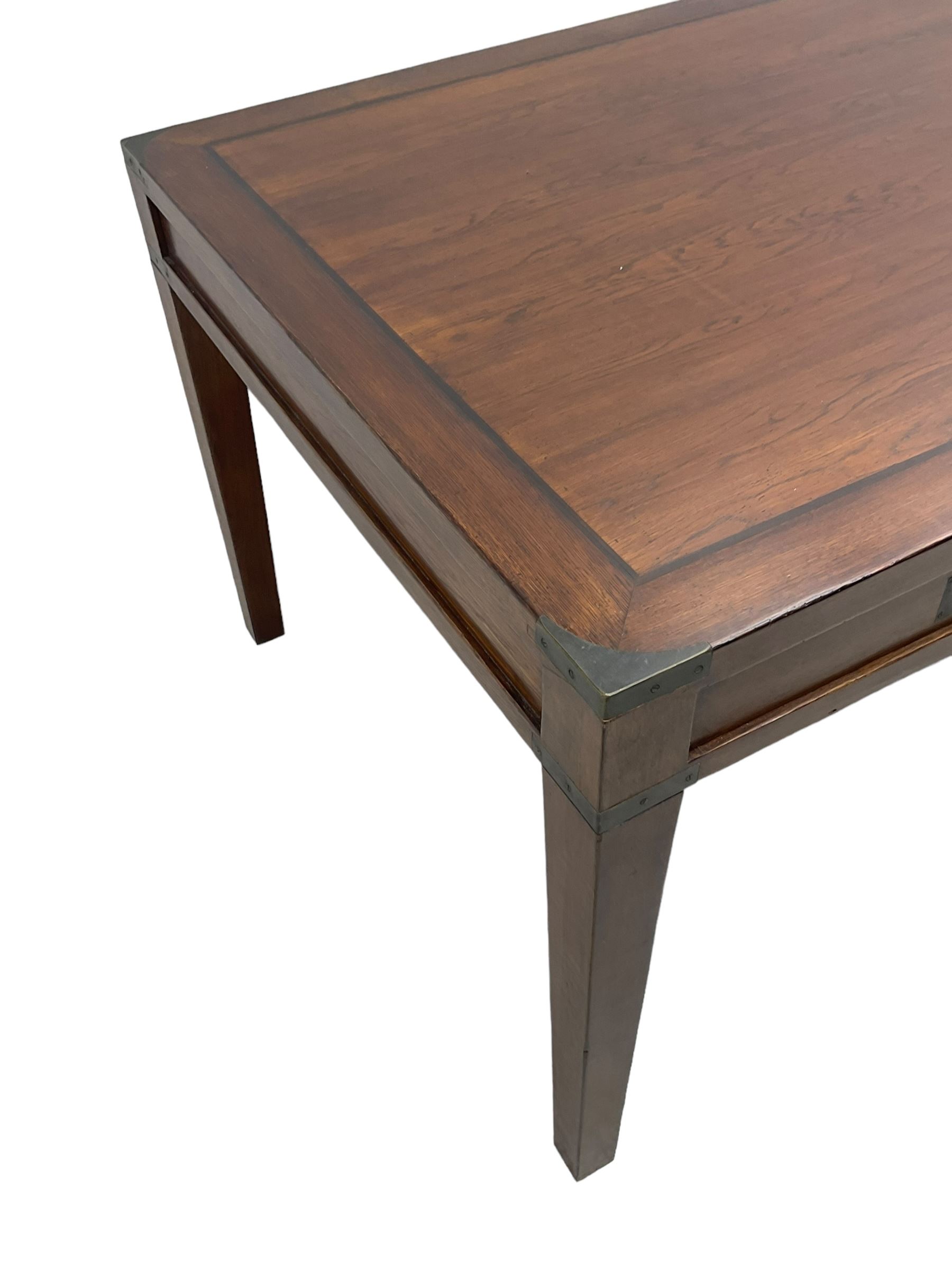 20th century military campaign design oak office or dining table - Image 3 of 5