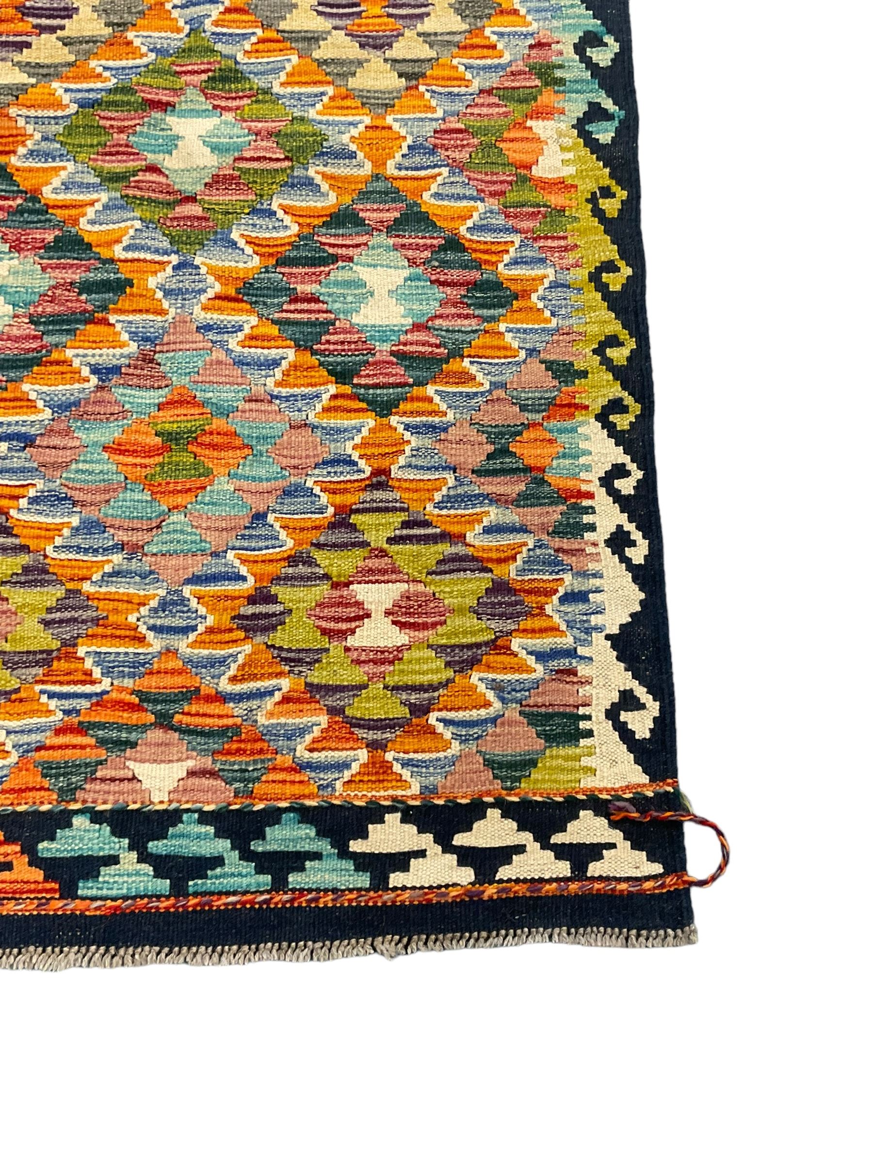 Chobi Kilim multi-coloured rug - Image 2 of 5