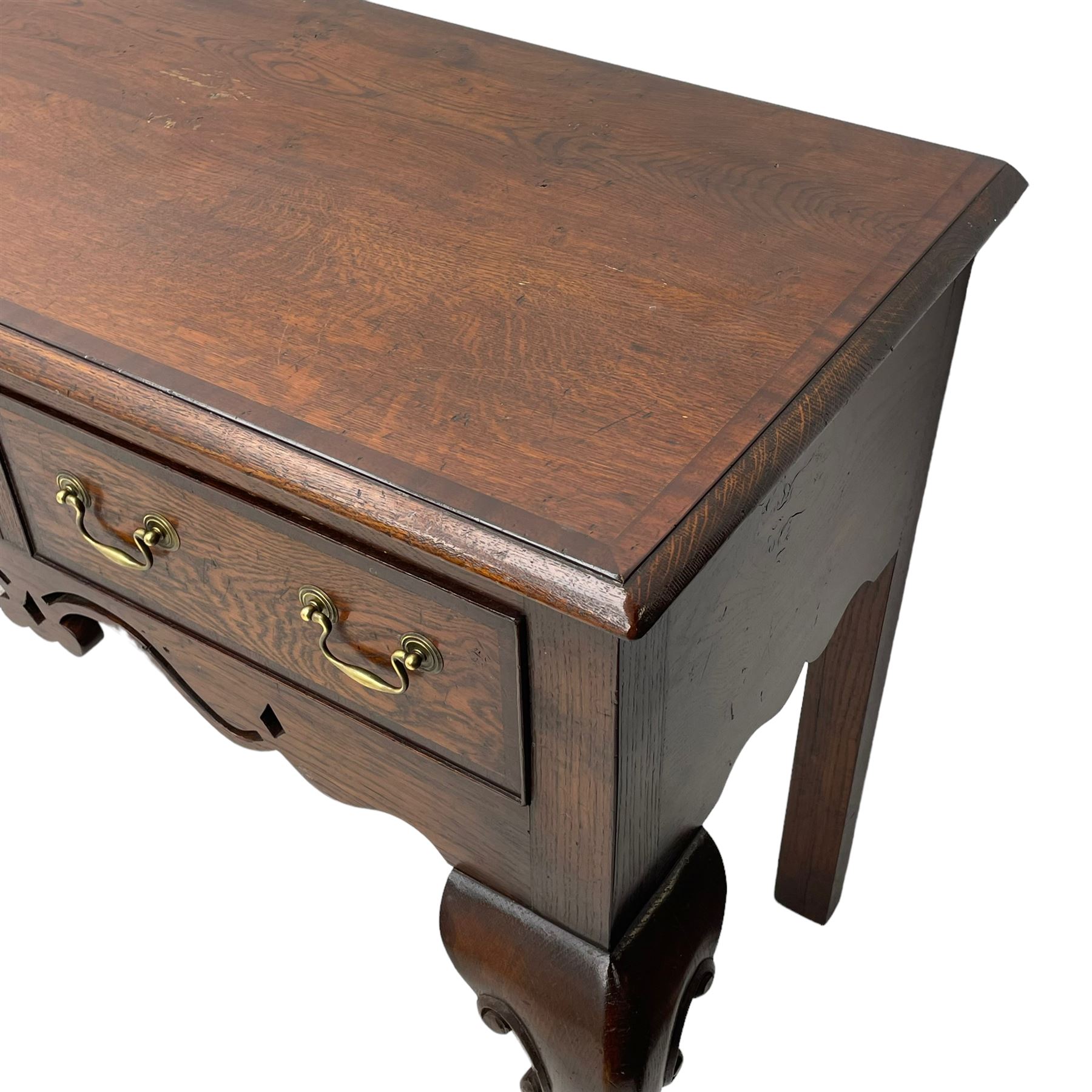 Georgian design oak and mahogany dresser base - Image 10 of 10