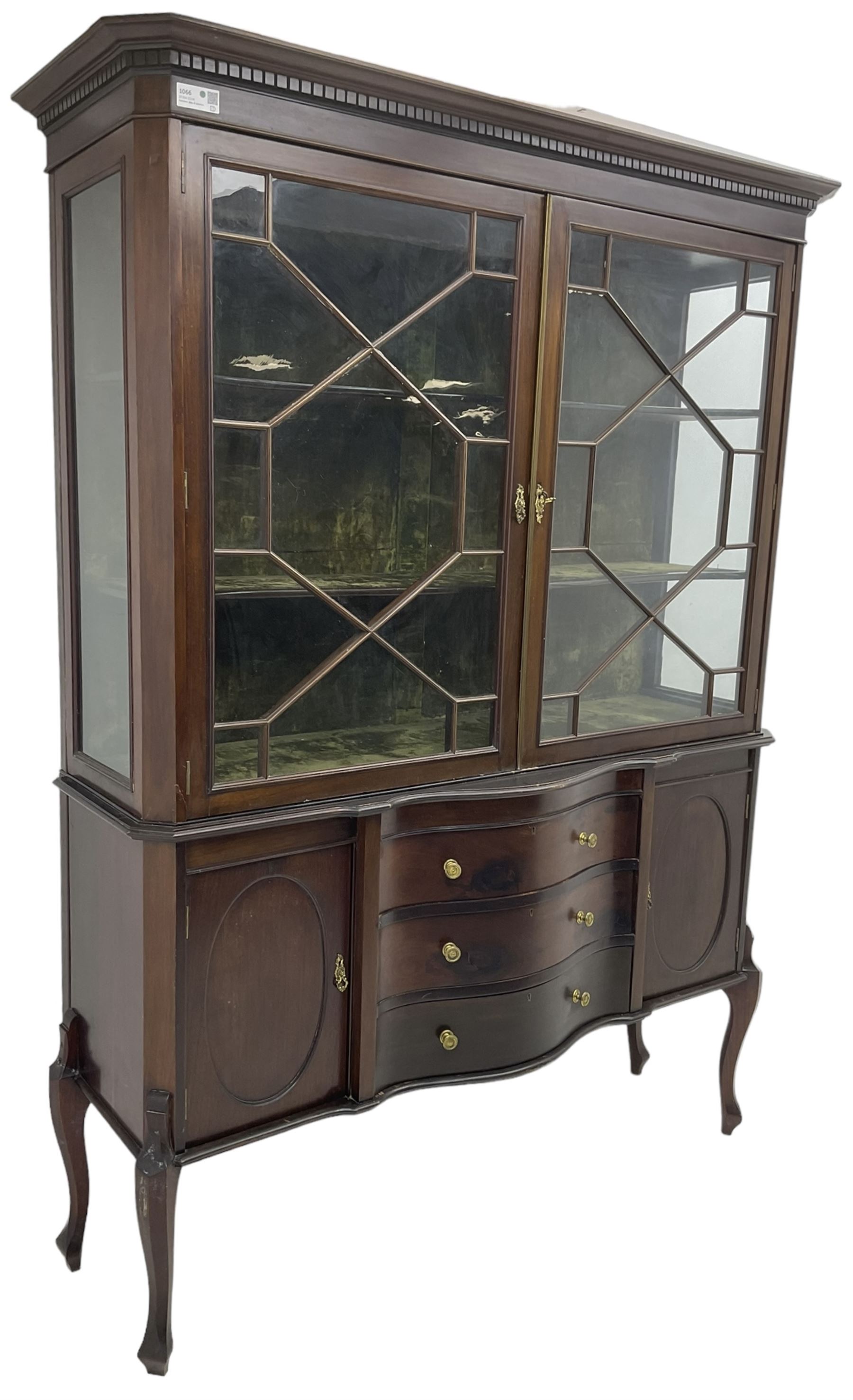 Late 19th century mahogany display cabinet on stand - Image 6 of 7
