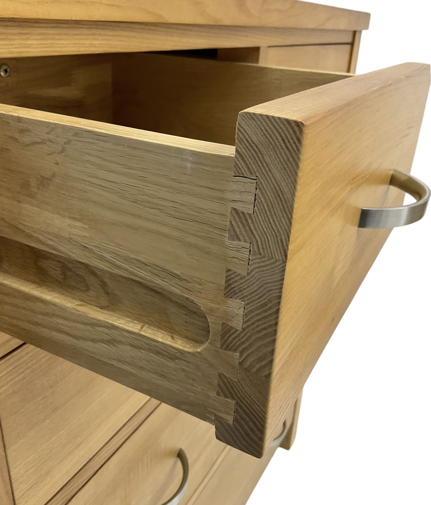 Light ash chest - Image 3 of 6