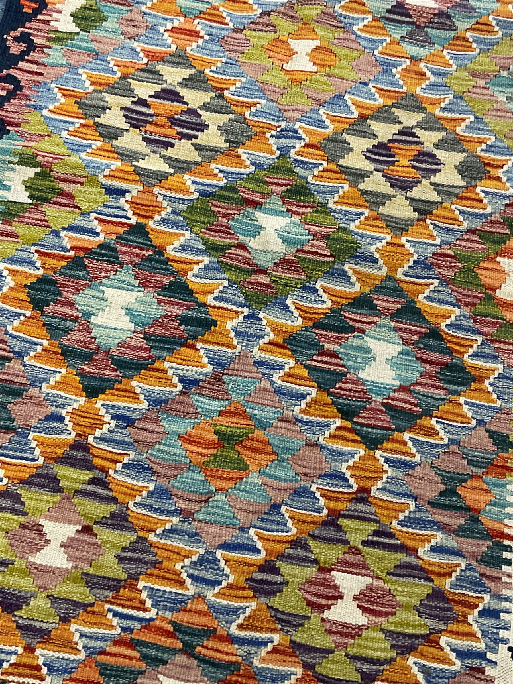 Chobi Kilim multi-coloured rug - Image 5 of 5