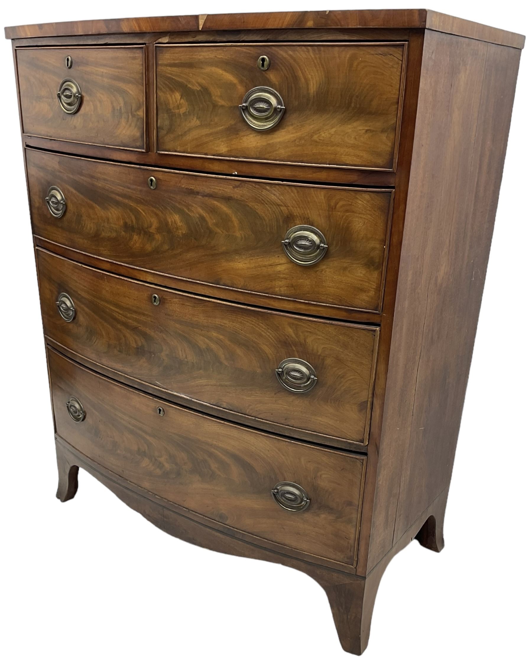Victorian mahogany bow-front chest - Image 7 of 8