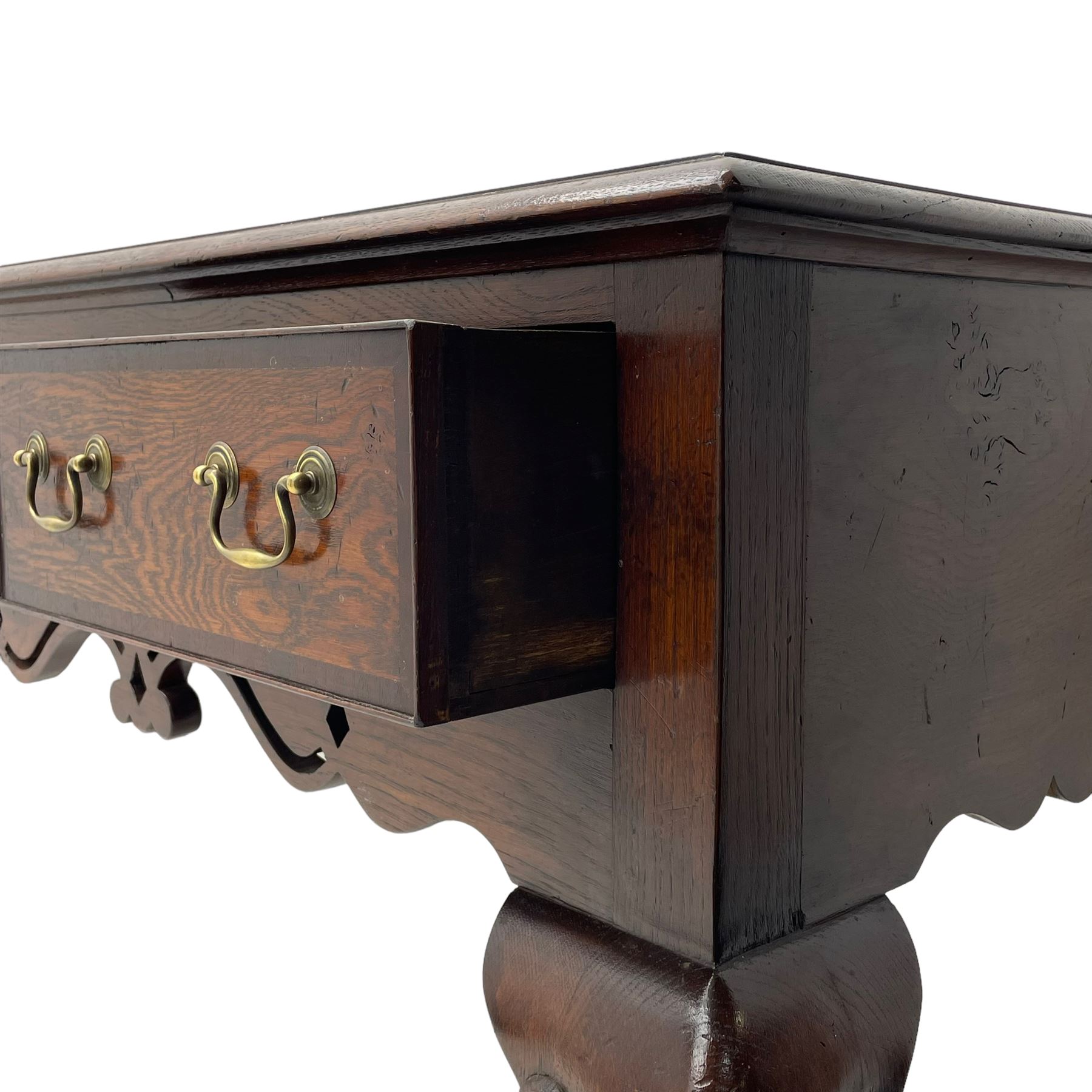 Georgian design oak and mahogany dresser base - Image 6 of 10