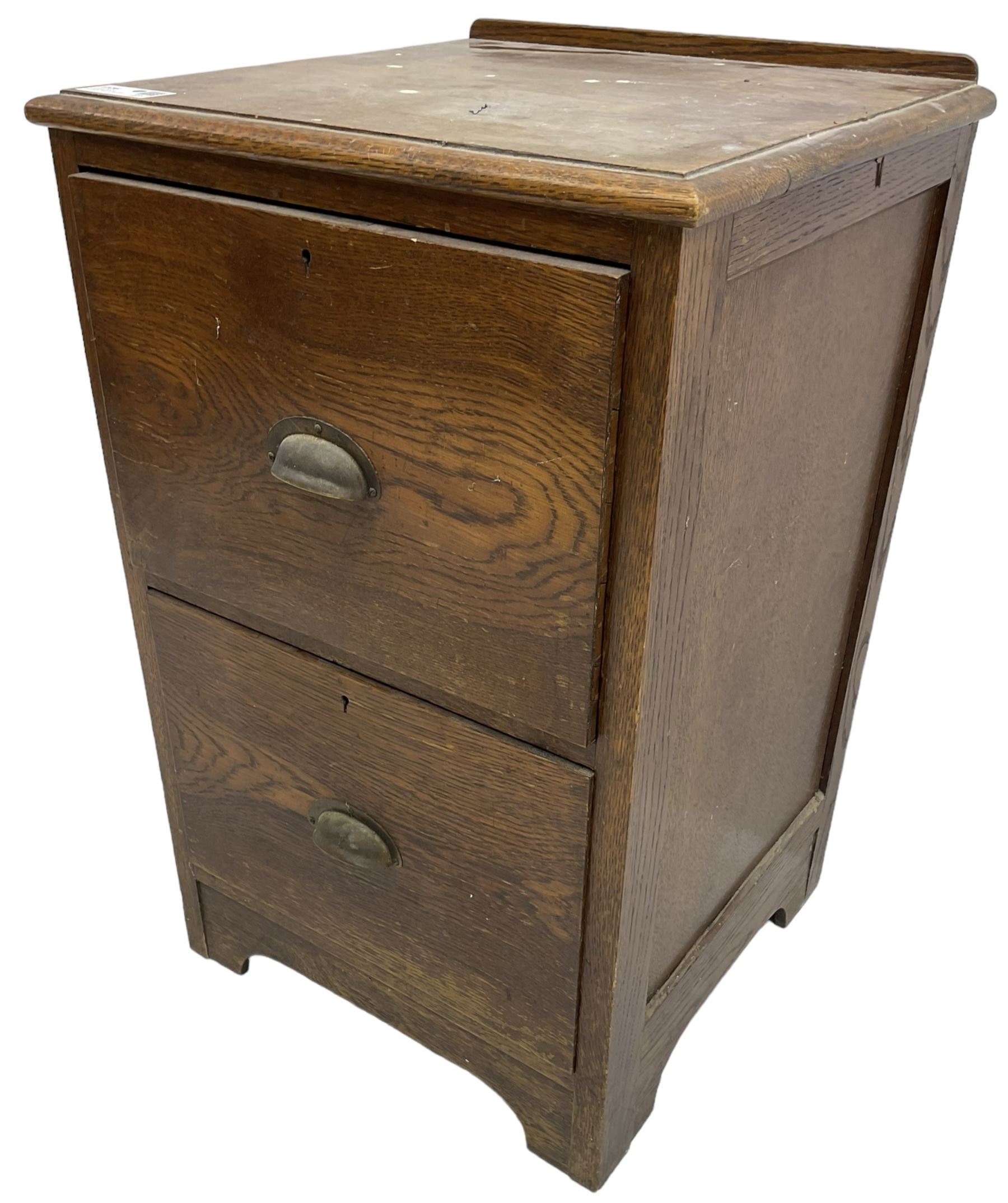 Early 20th century oak two drawer filing cabinet - Image 2 of 5