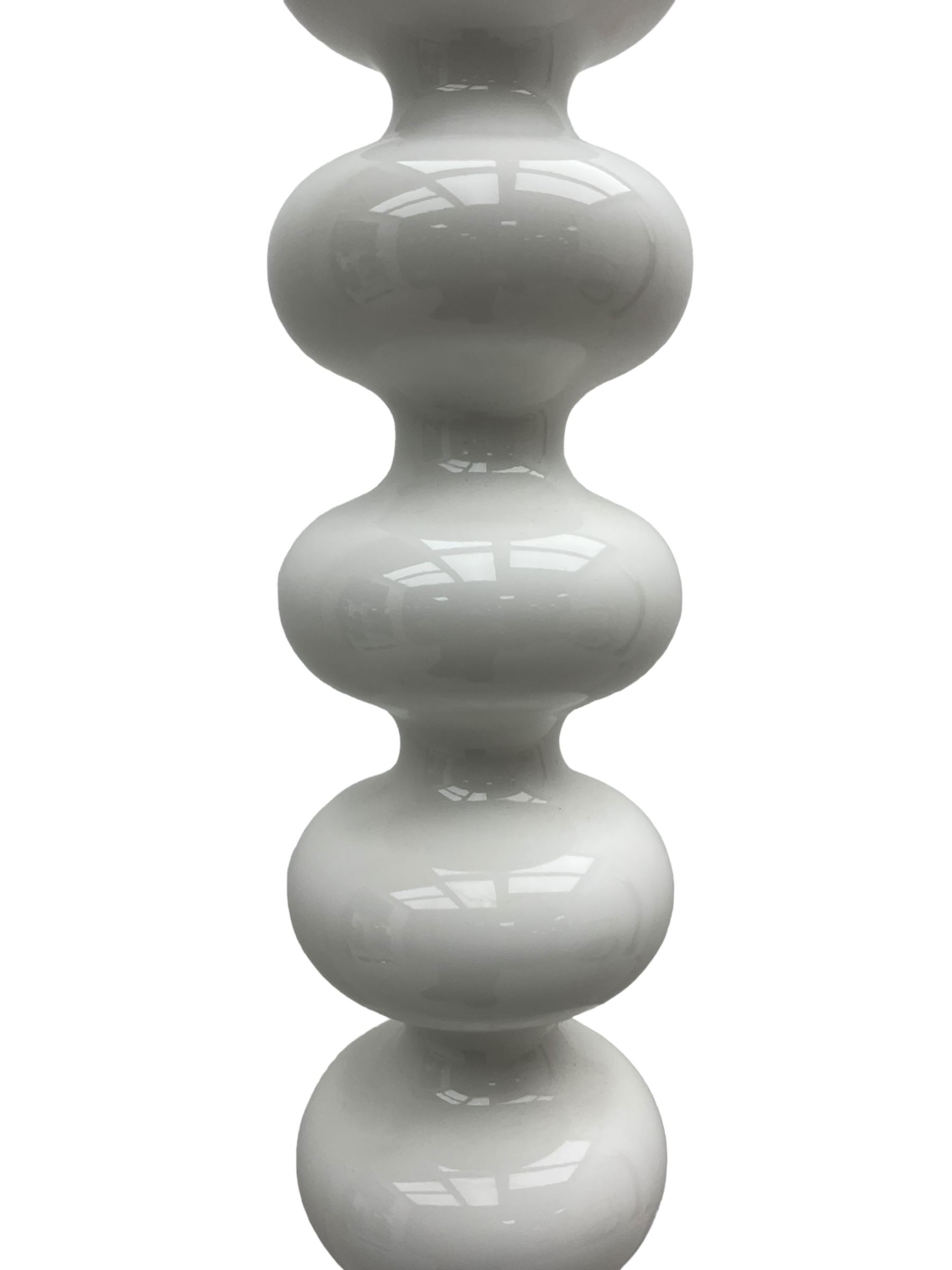 Italian white acrylic bobbin standard lamp - Image 2 of 8