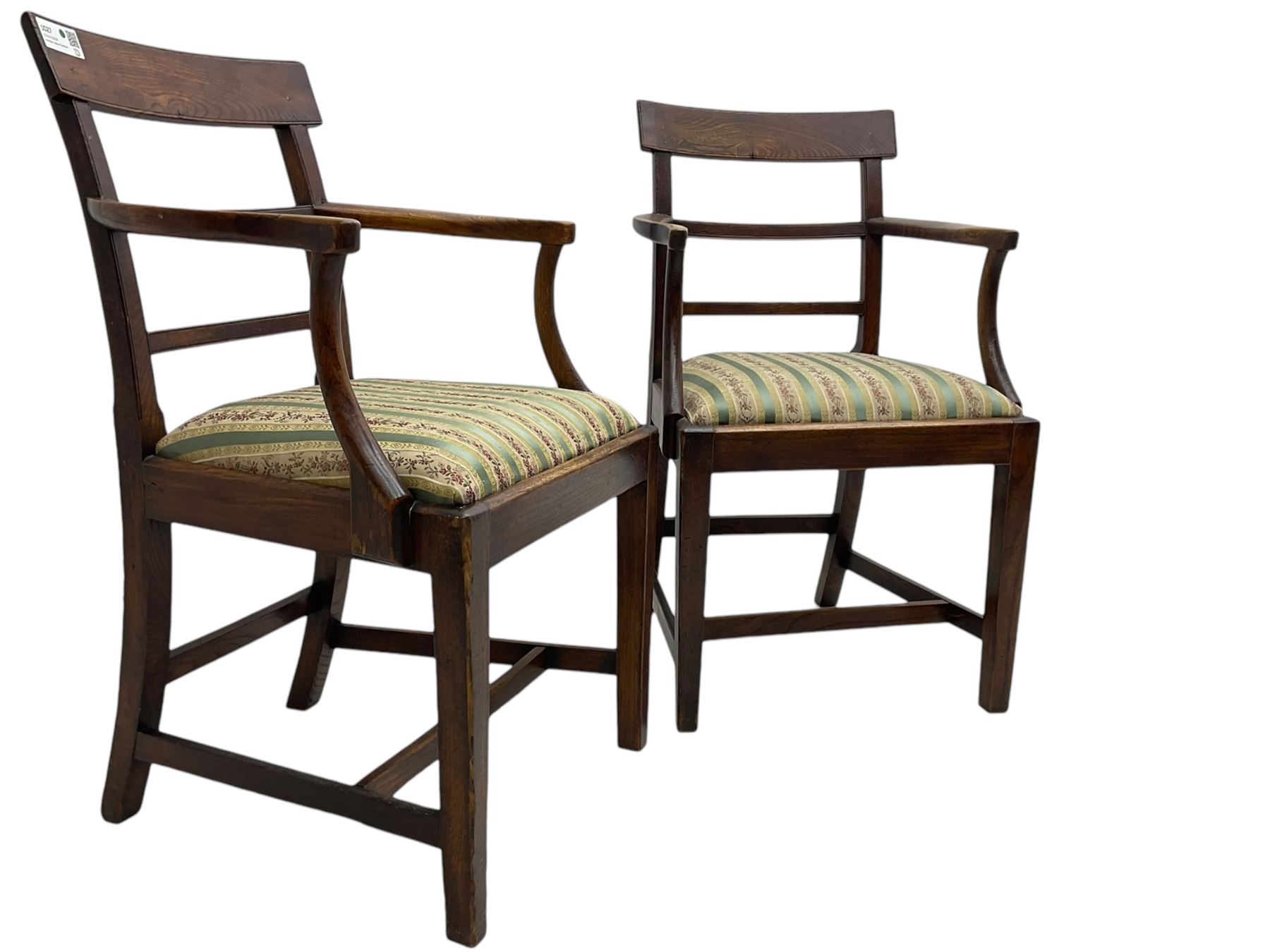 Pair of 19th century elm elbow chairs - Image 4 of 7