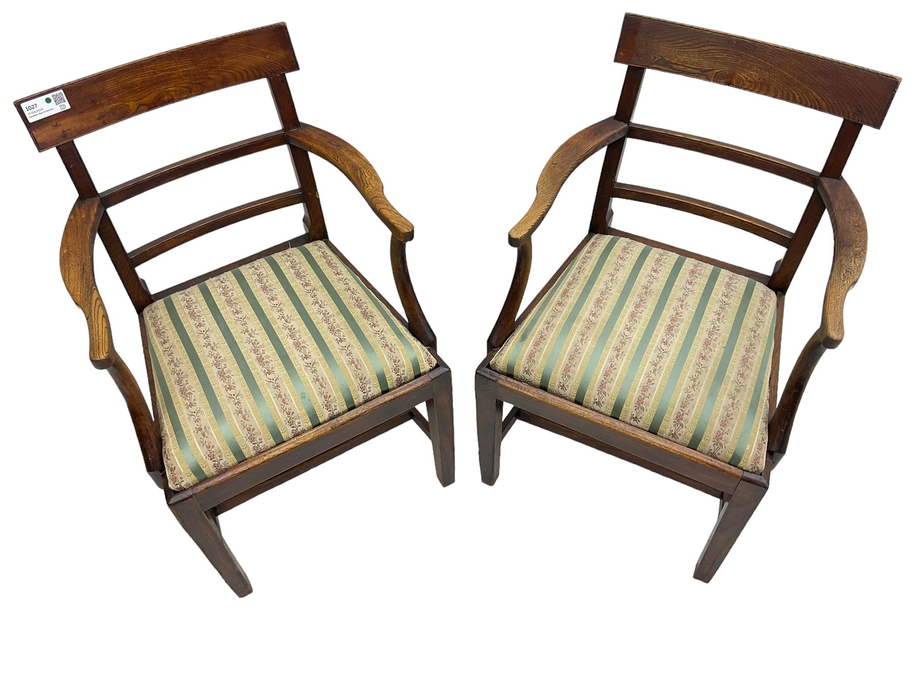 Pair of 19th century elm elbow chairs - Image 5 of 7