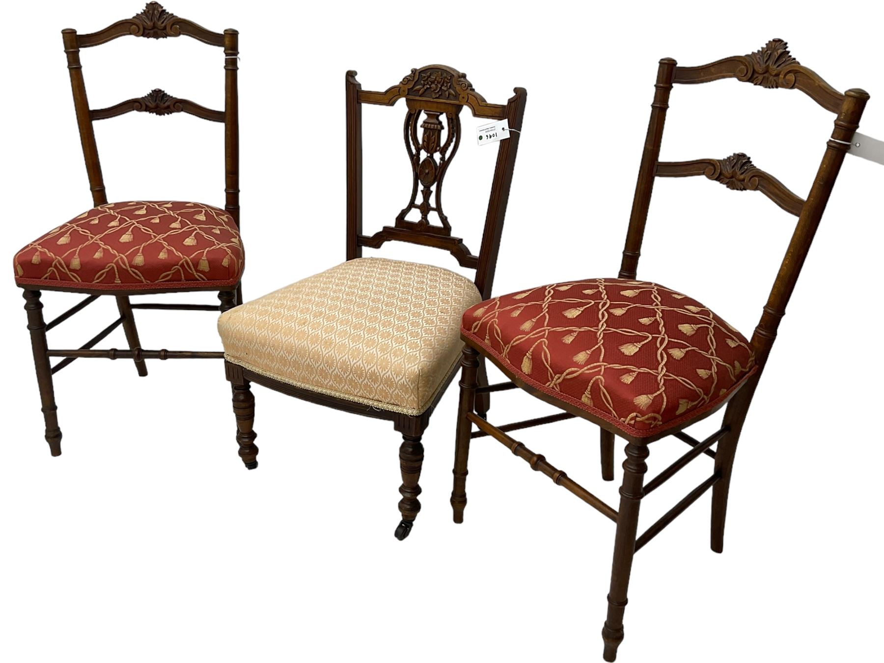 Pair of late 19th century walnut bedroom chairs - Image 4 of 4