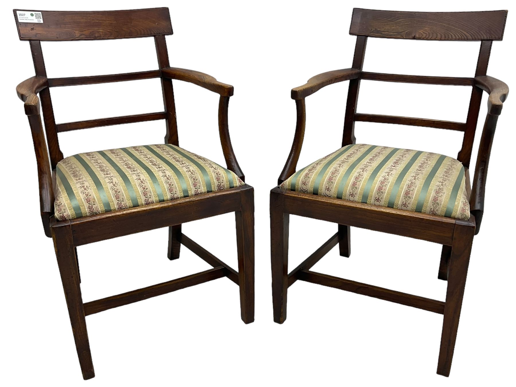 Pair of 19th century elm elbow chairs - Image 6 of 7