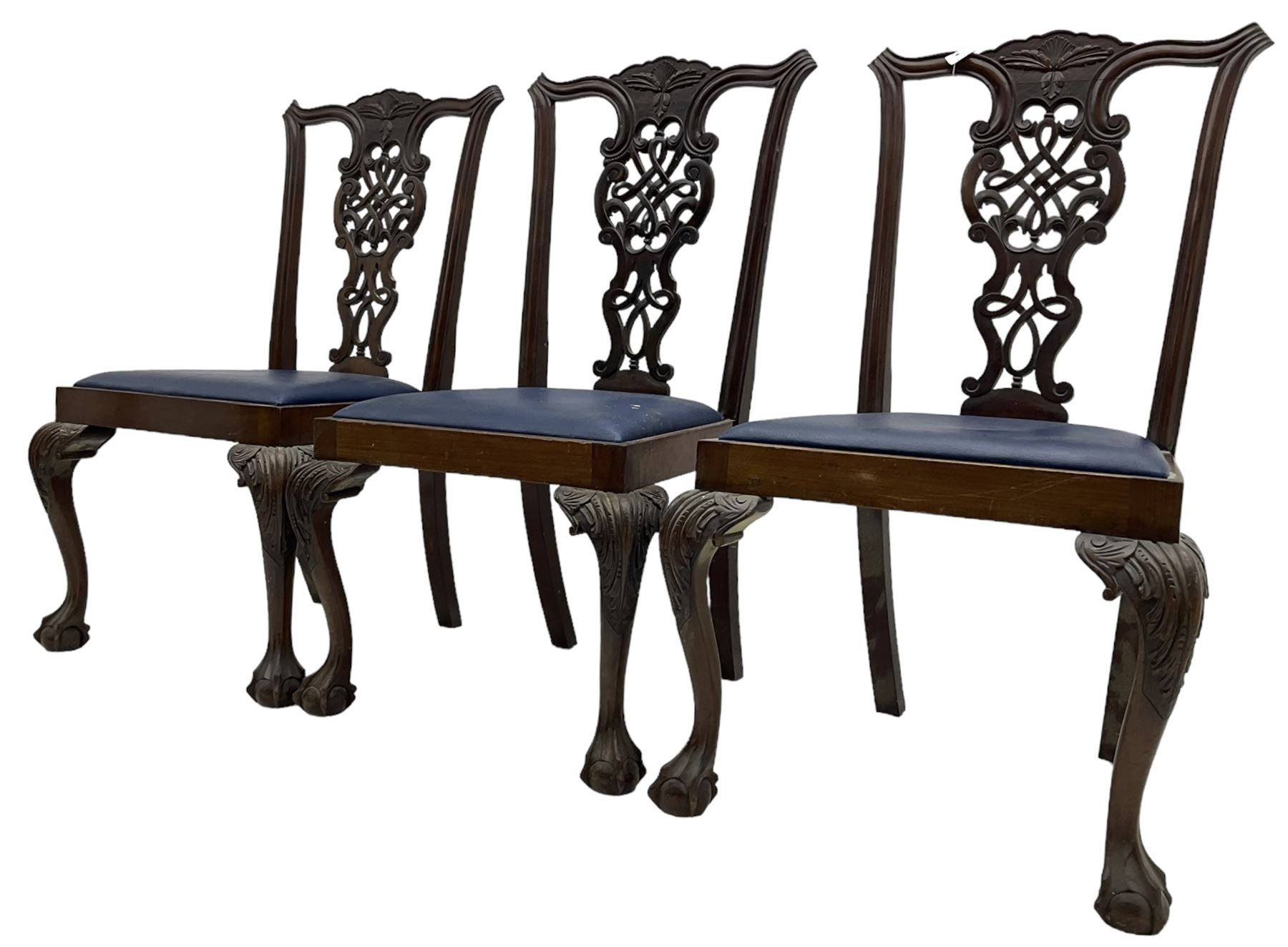 Set of six (5+1) Chippendale design mahogany dining chairs - Image 7 of 8