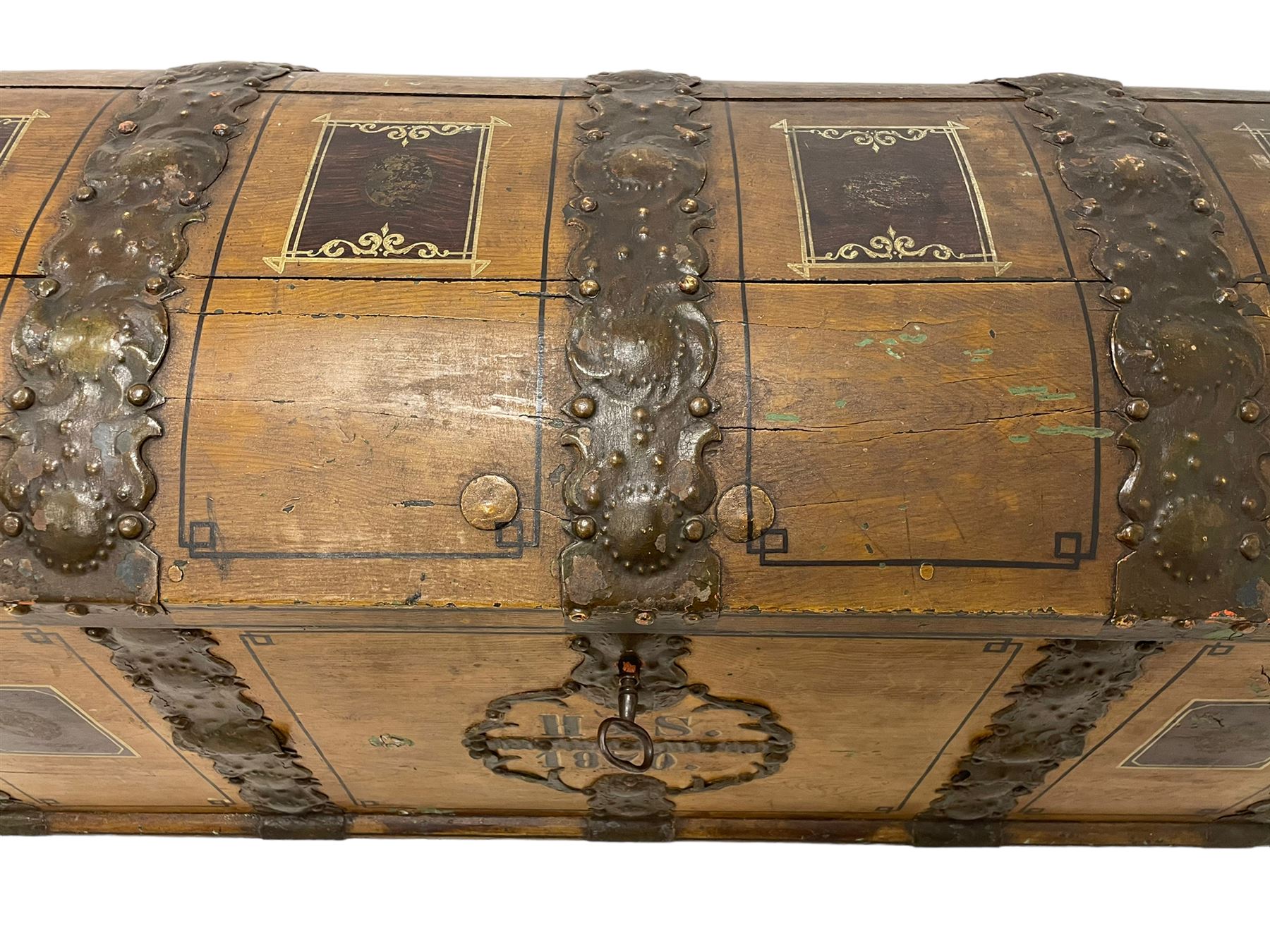 19th century Northern European painted oak sea chest - Image 24 of 29