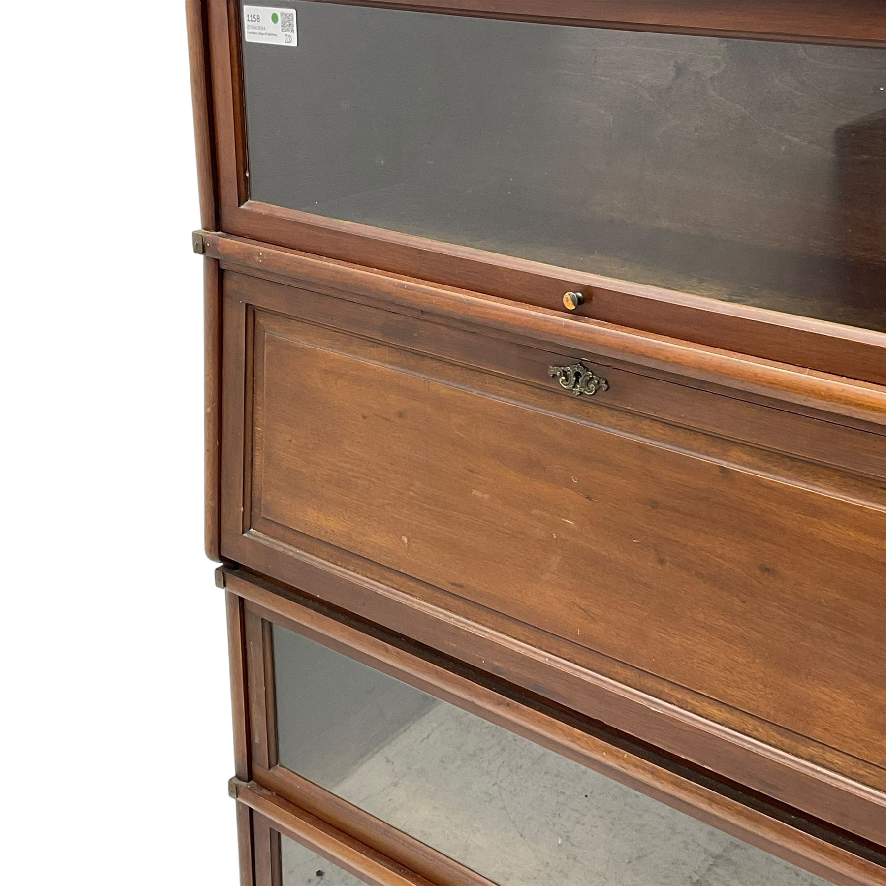 Globe Wernicke - early 20th century mahogany four-tier stacking library bookcase - Image 4 of 5