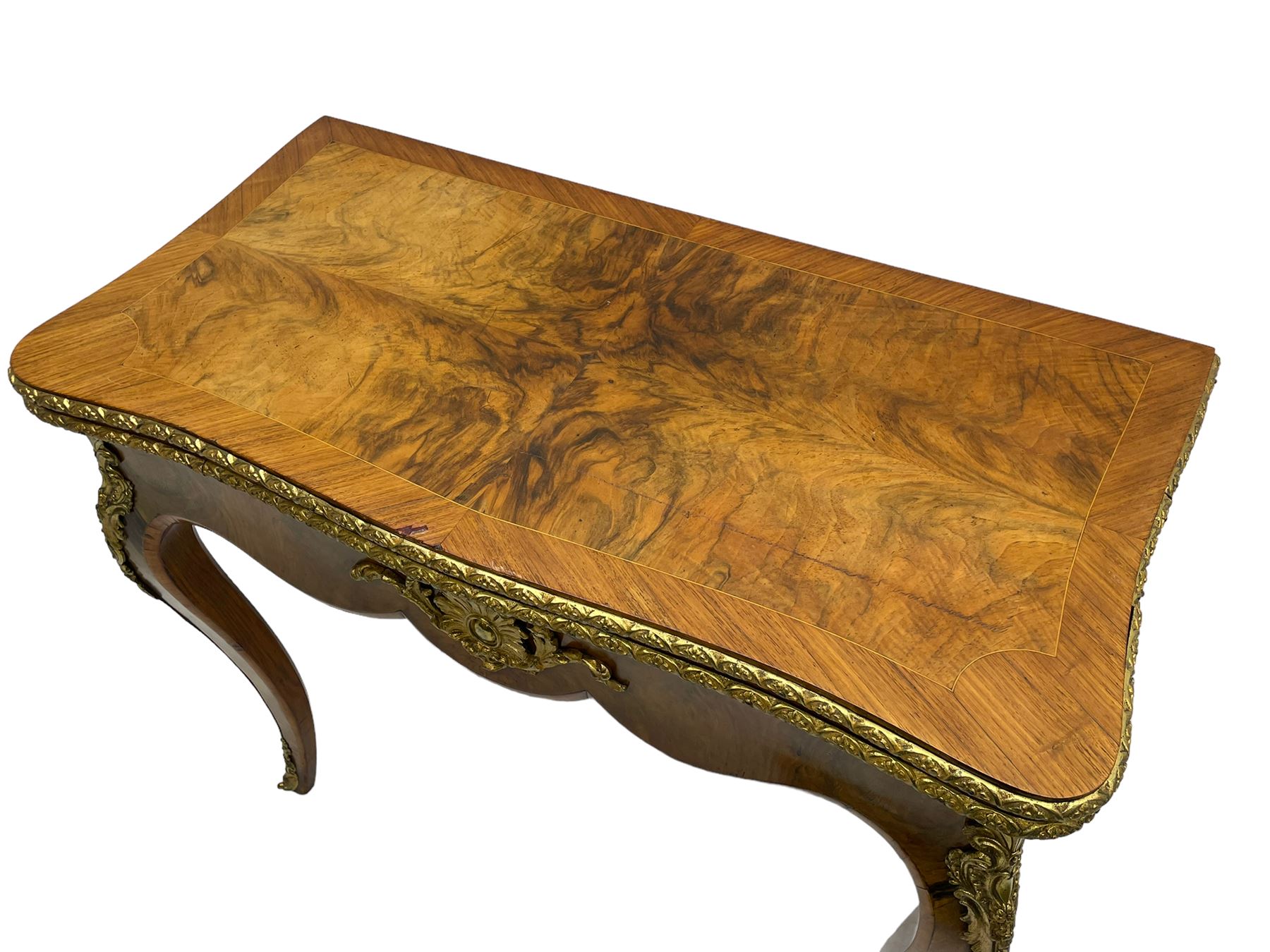 20th century French walnut and Kingwood card table - Image 6 of 15