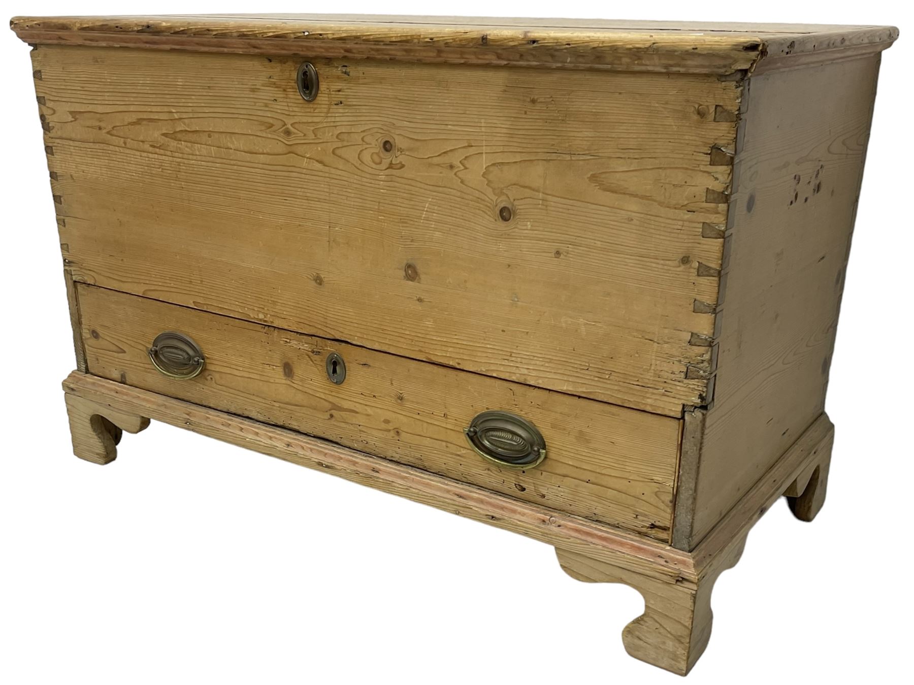 19th century waxed pine mule chest - Image 3 of 5