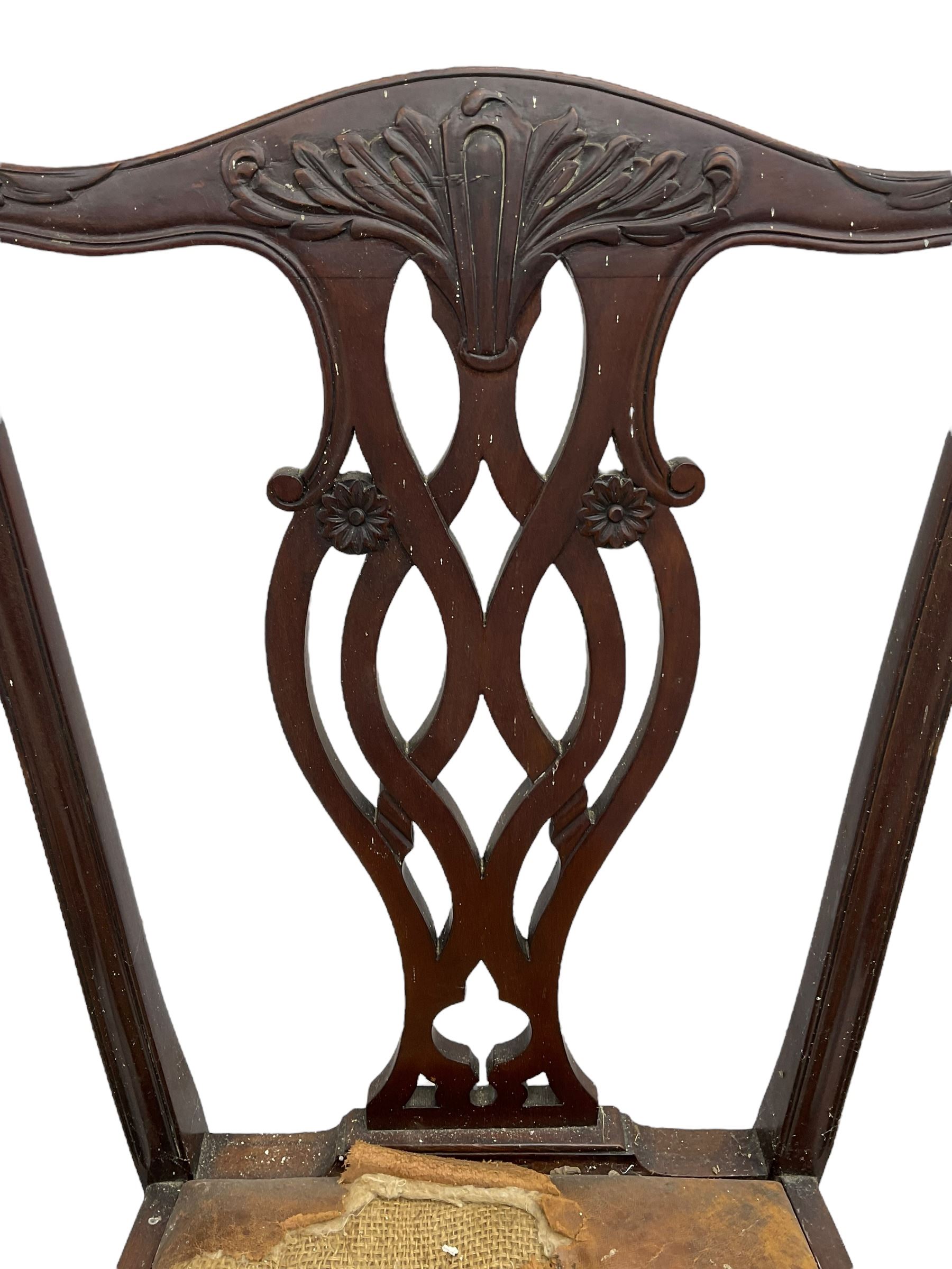 Set of eight (6+2) early 20th century Chippendale design mahogany dining chairs - Image 10 of 14