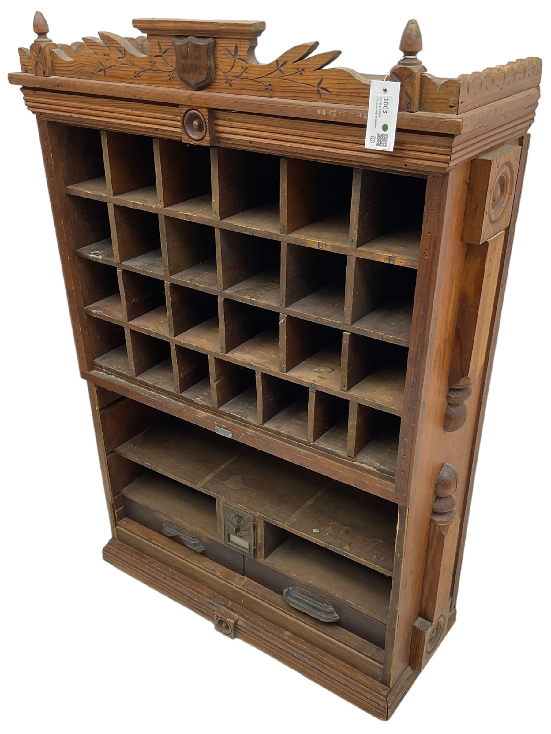 19th century stained pitch pine 'US Mail' pigeonhole unit - Image 4 of 4