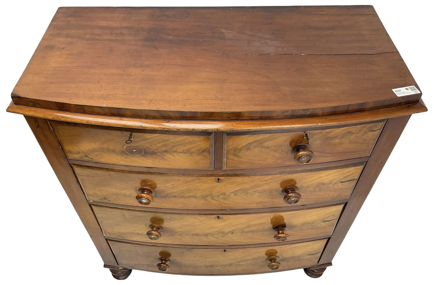 Victorian mahogany bow-front chest - Image 6 of 8