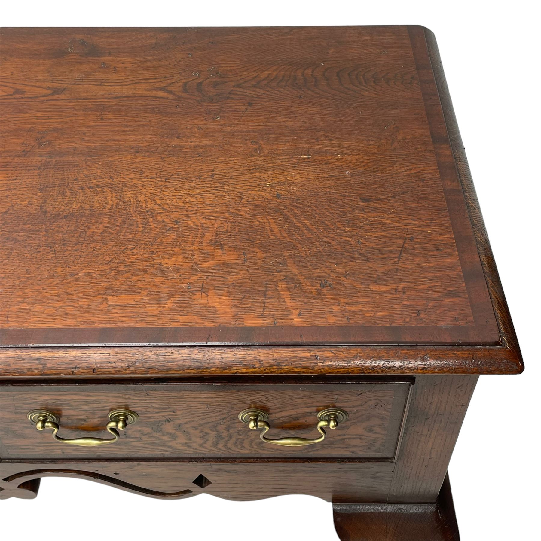 Georgian design oak and mahogany dresser base - Image 9 of 10