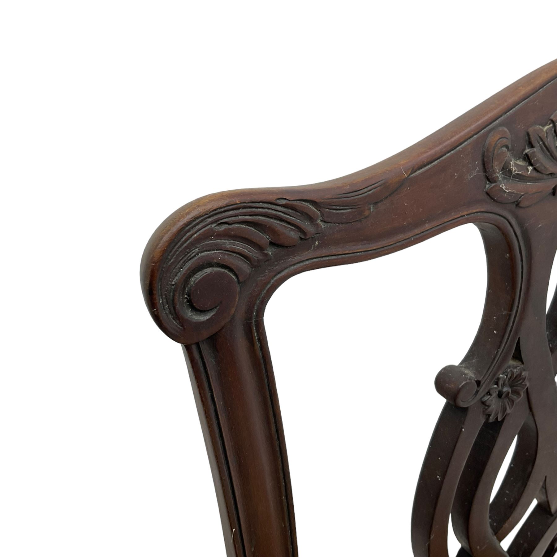 Set of eight (6+2) early 20th century Chippendale design mahogany dining chairs - Image 13 of 14