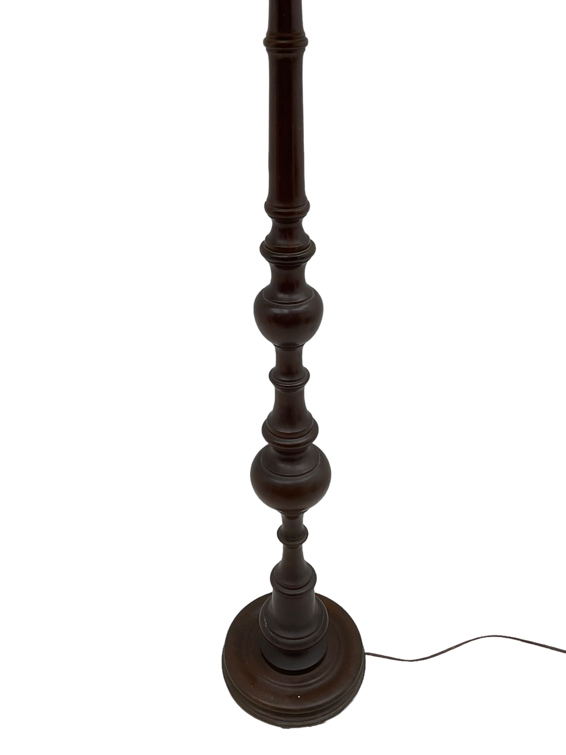 20th century walnut standard lamp - Image 4 of 4