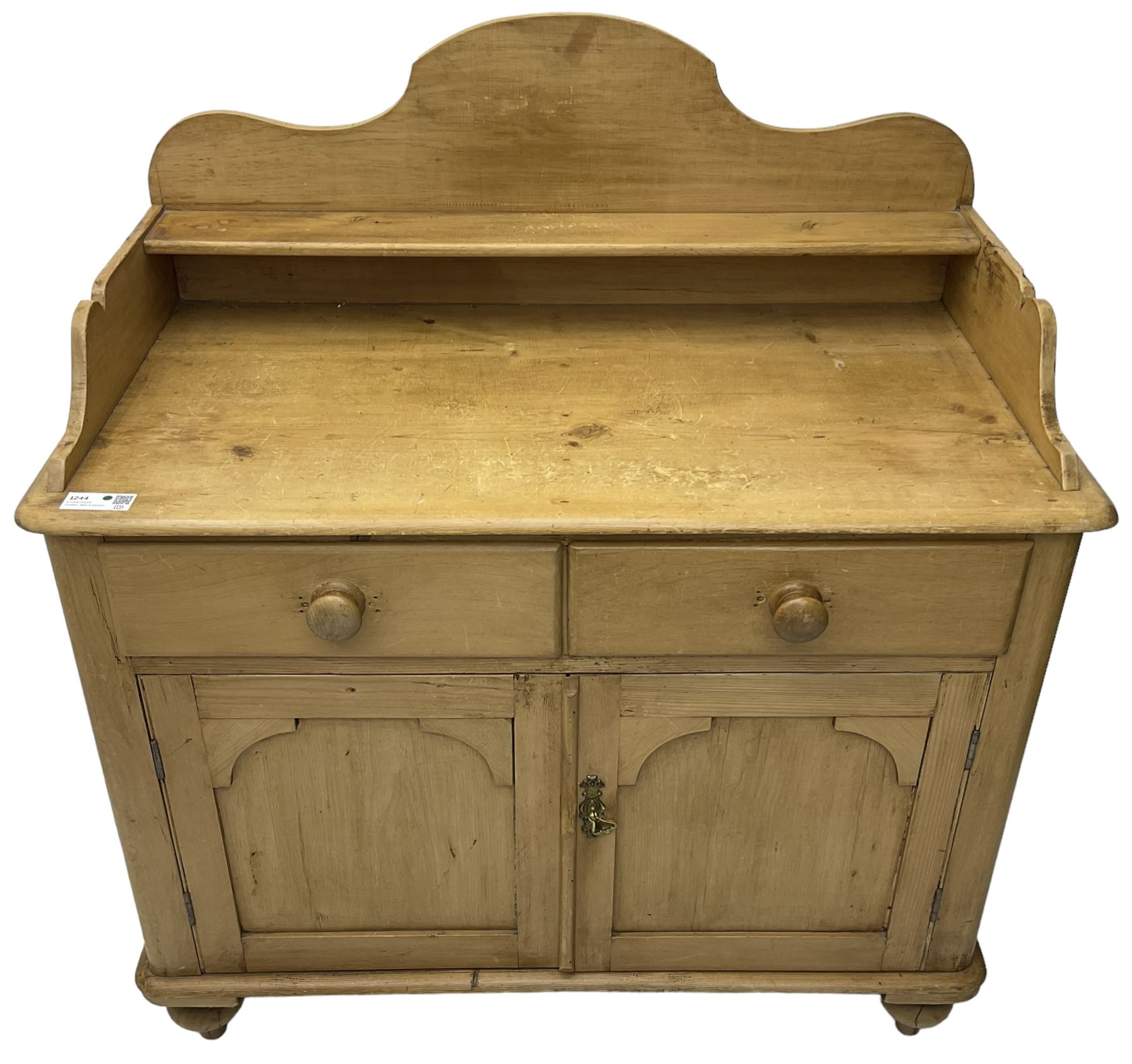 Victorian polished pine washstand side cabinet - Image 3 of 7