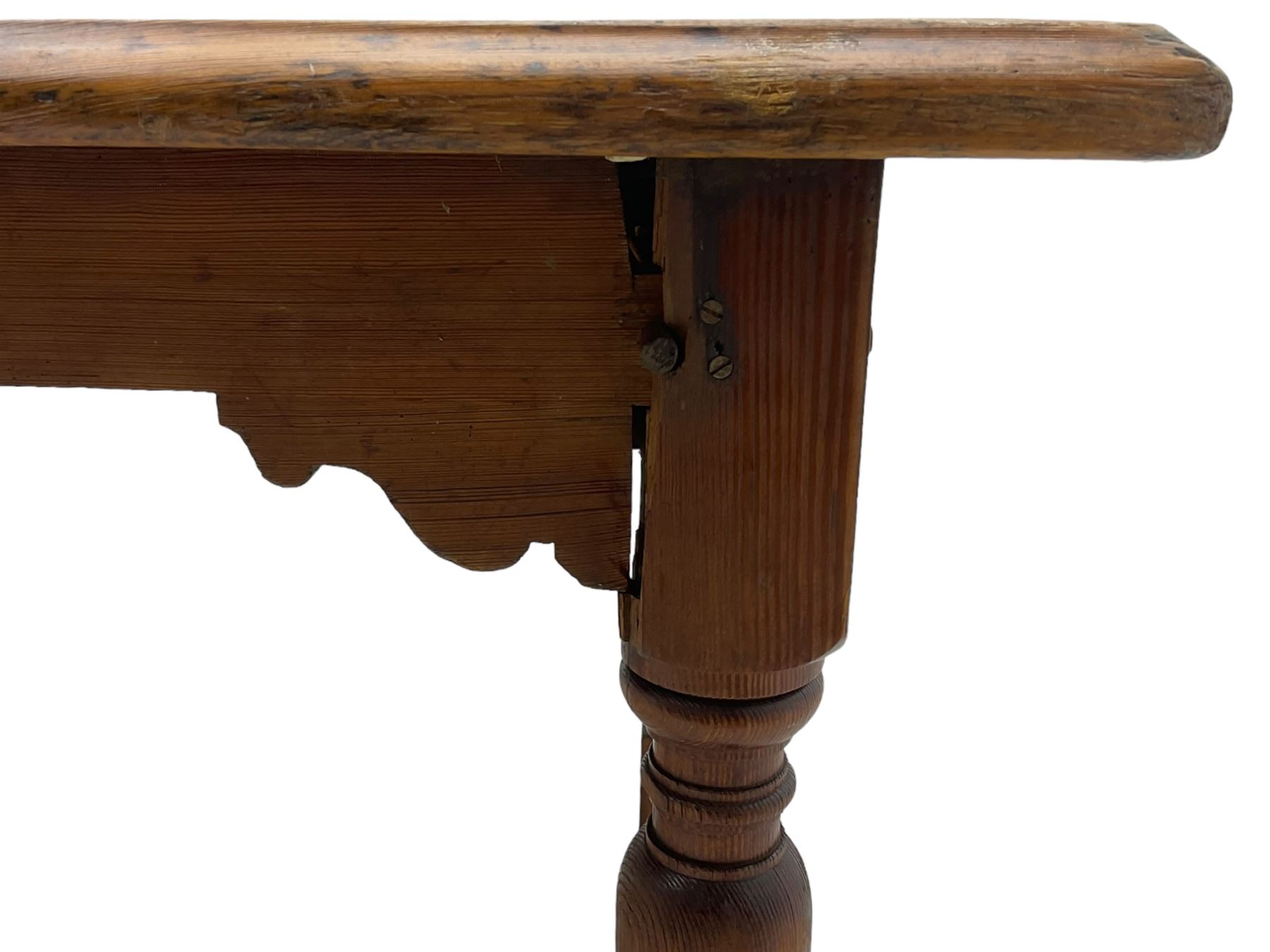 Large Victorian pitch pine farmhouse table - Image 3 of 6