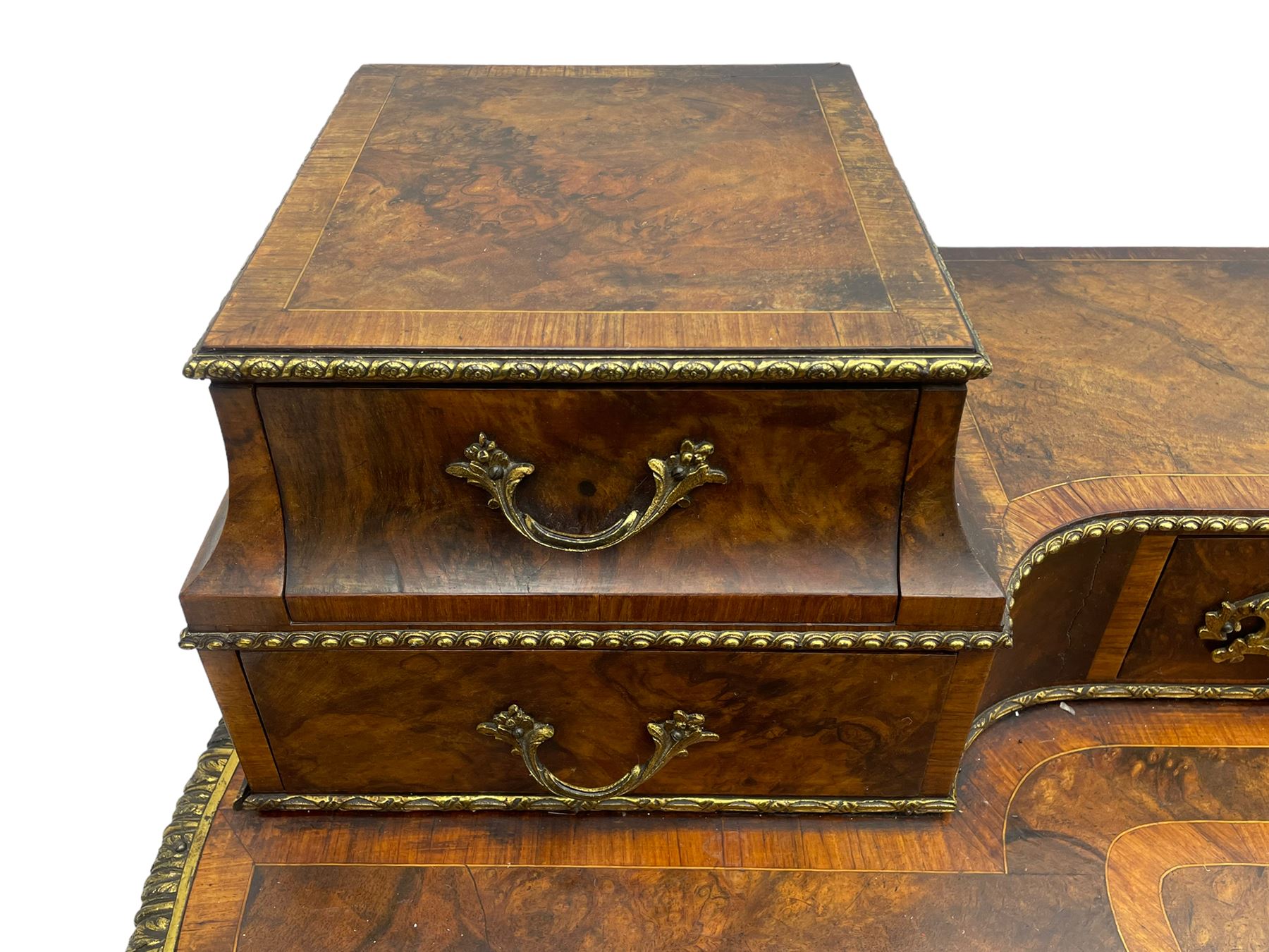 Late 19th to early 20th century French figured walnut writing desk - Image 8 of 13