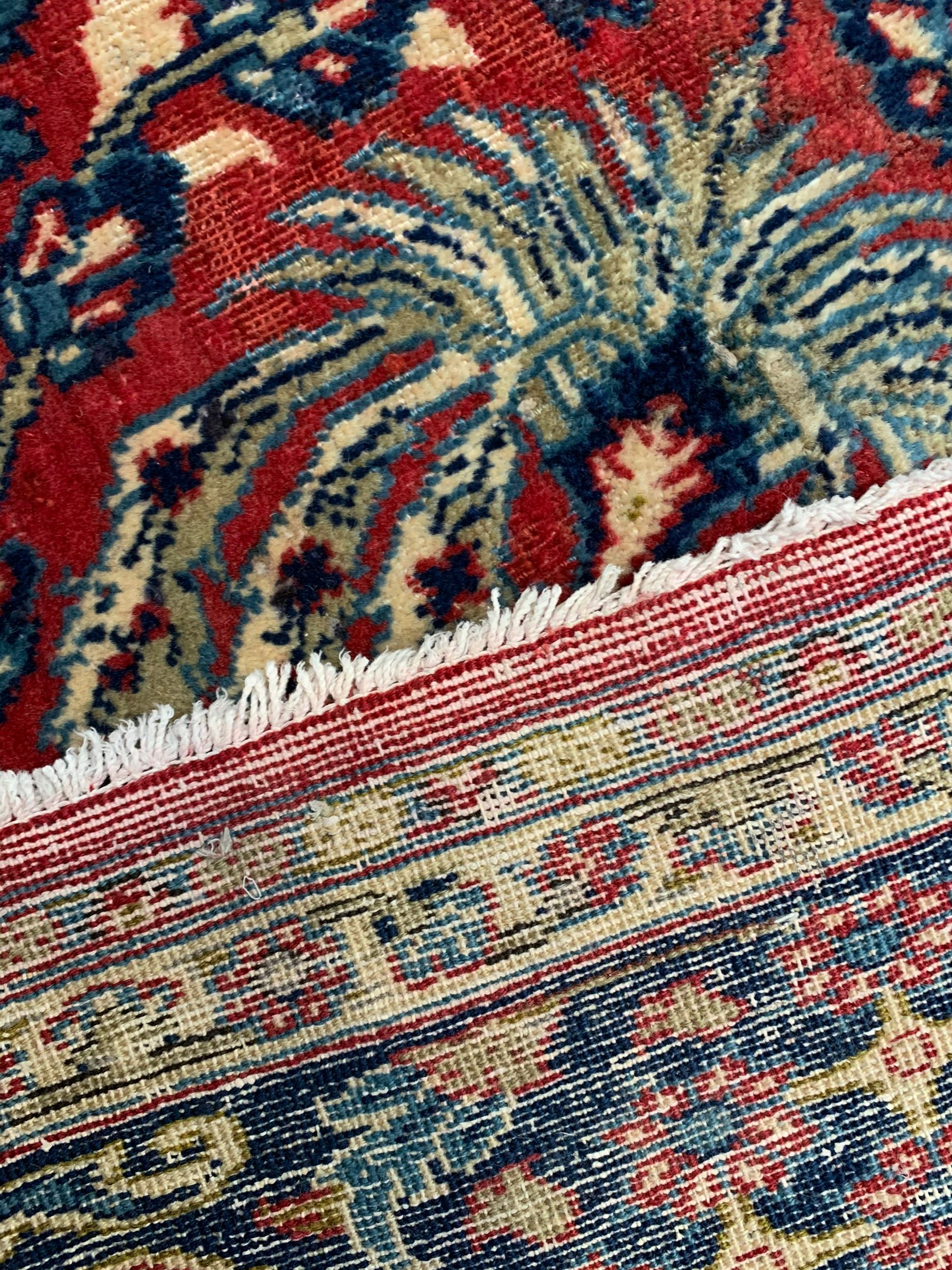 Persian red ground carpet - Image 9 of 10