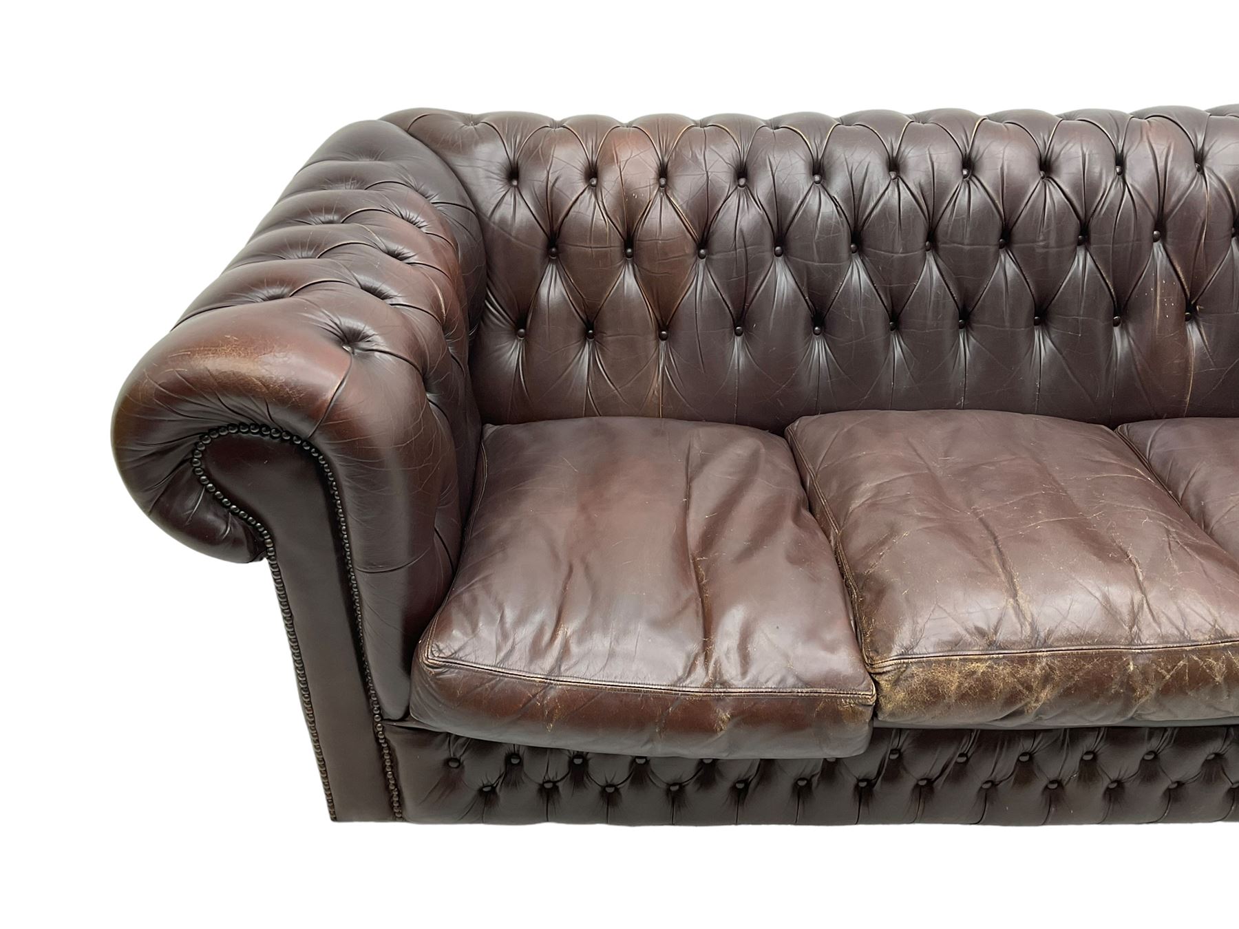 Three-seat Chesterfield sofa - Image 2 of 5