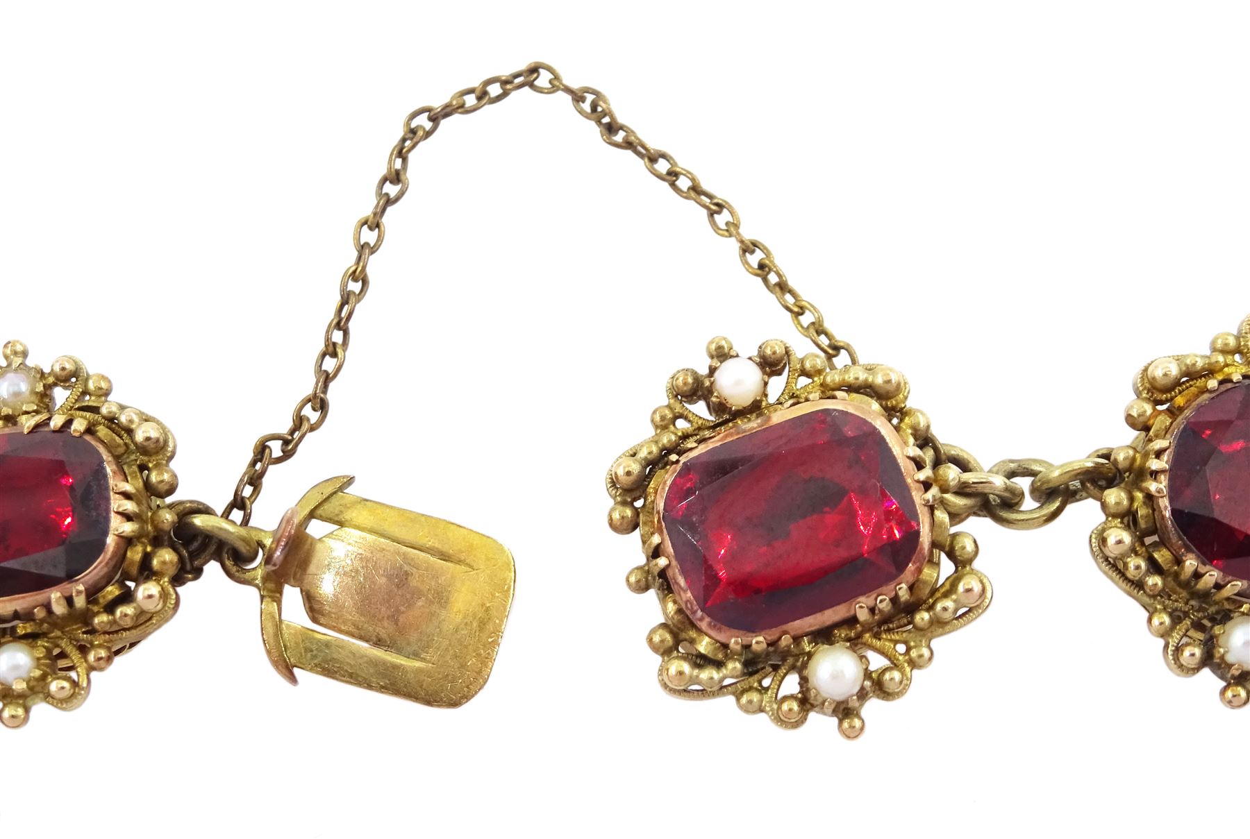 Early 20th century gold garnet and pearl bracelet - Image 2 of 2