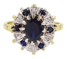 18ct gold sapphire and diamond cluster ring