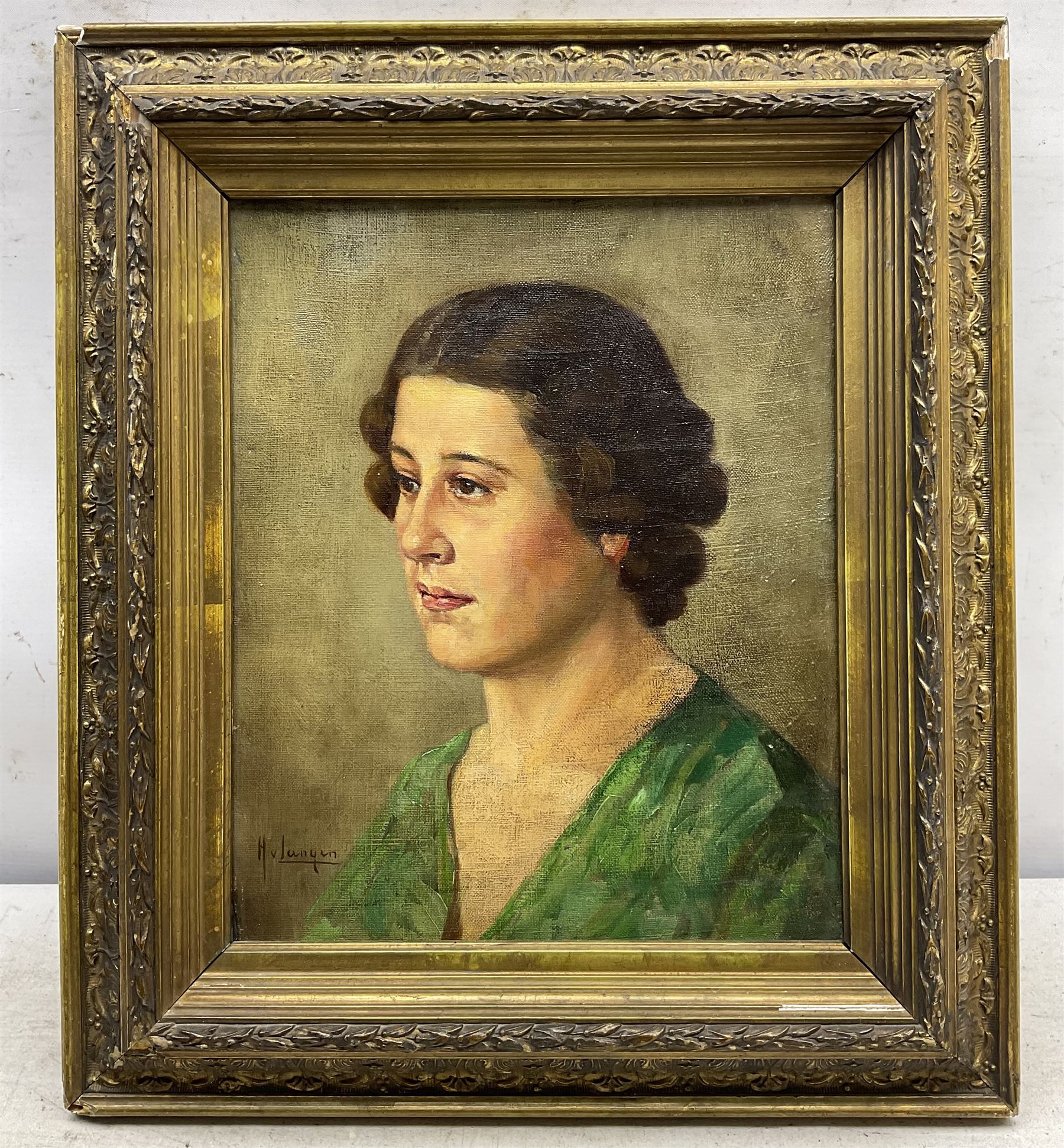 Hendrikus Johannes van den Langen (Dutch 1874-1964): Lady in Green - Bust Portrait - Image 2 of 3