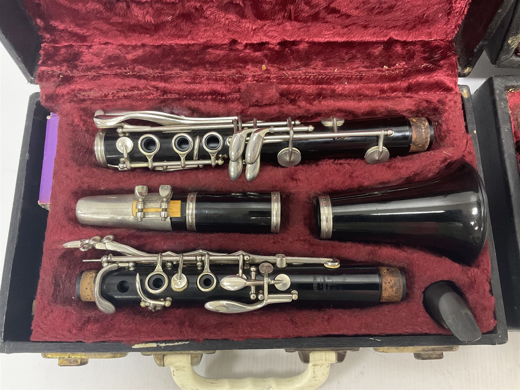 Boosey & Hawkes Regent B flat ebonite clarinet - Image 4 of 12