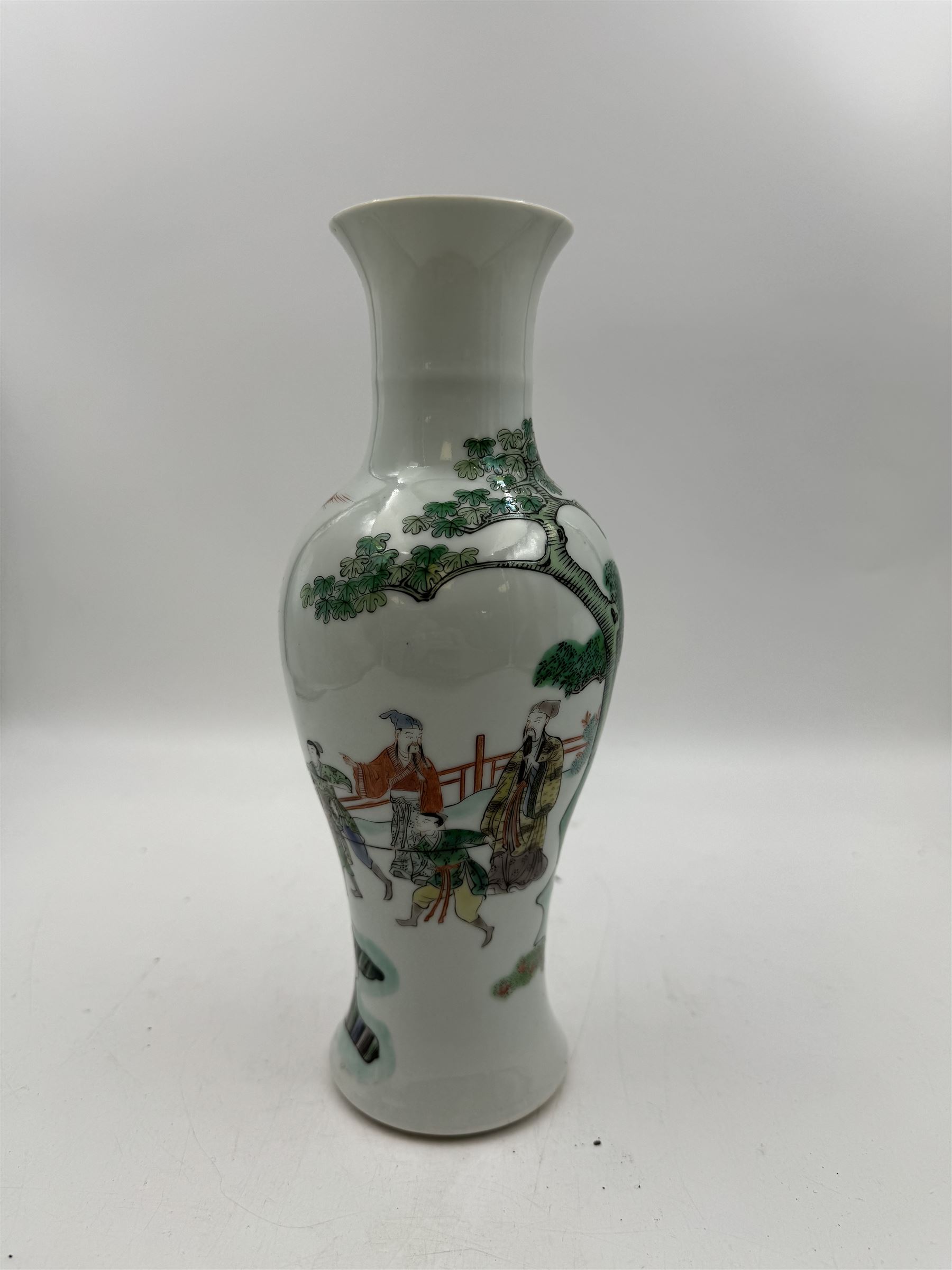 Chinese Qing dynasty famille verte vase - Image 4 of 5