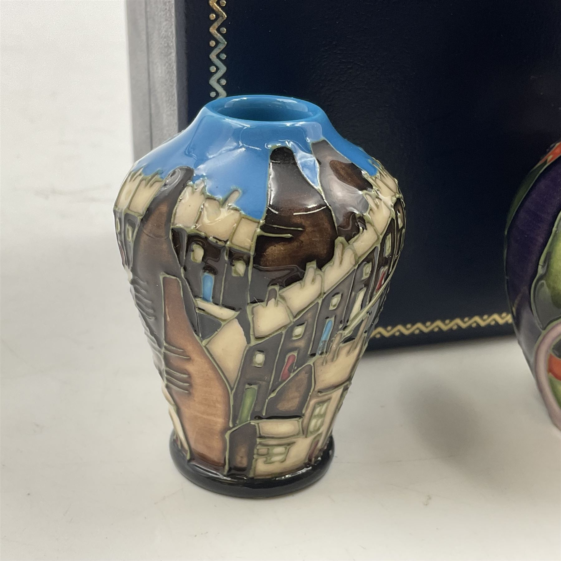 Two miniature Moorcroft vases - Image 3 of 10