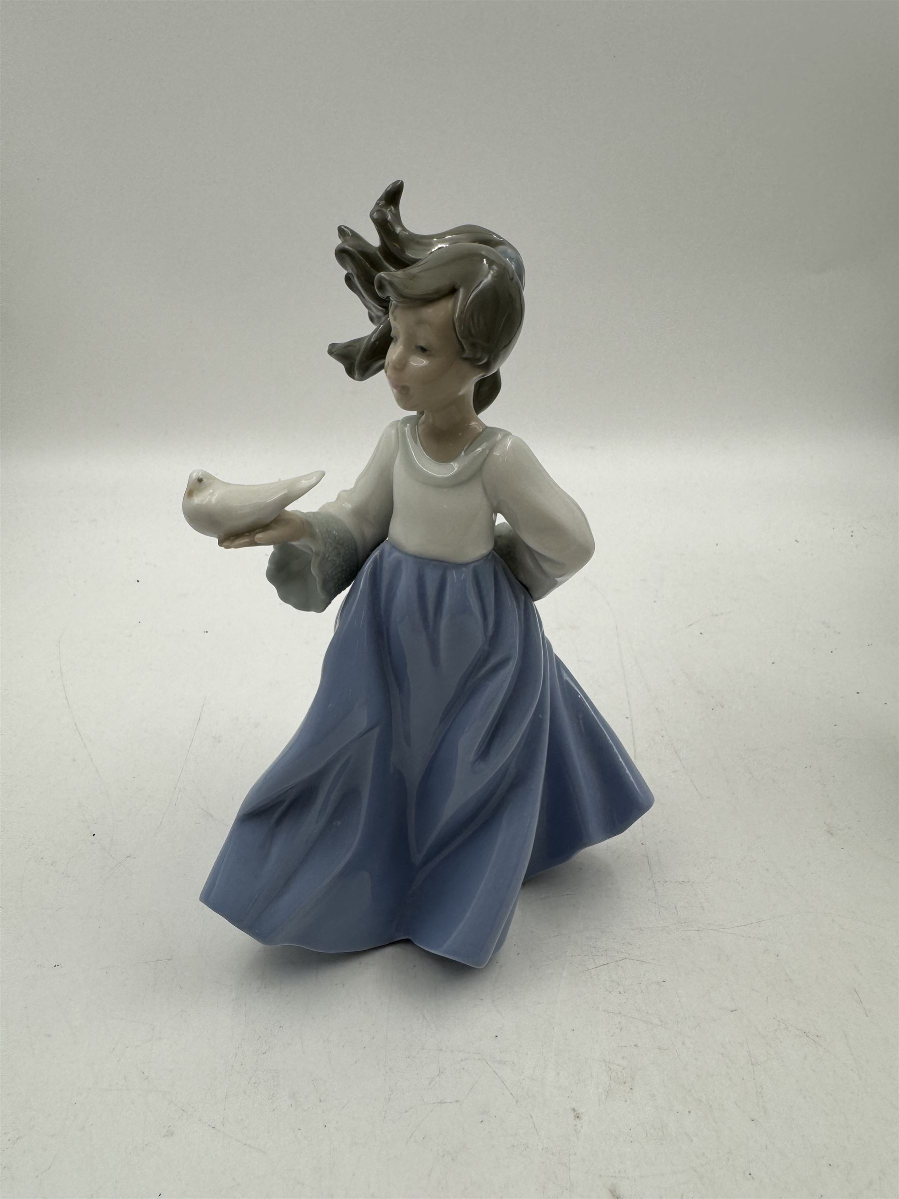 Four Lladro figures - Image 5 of 7