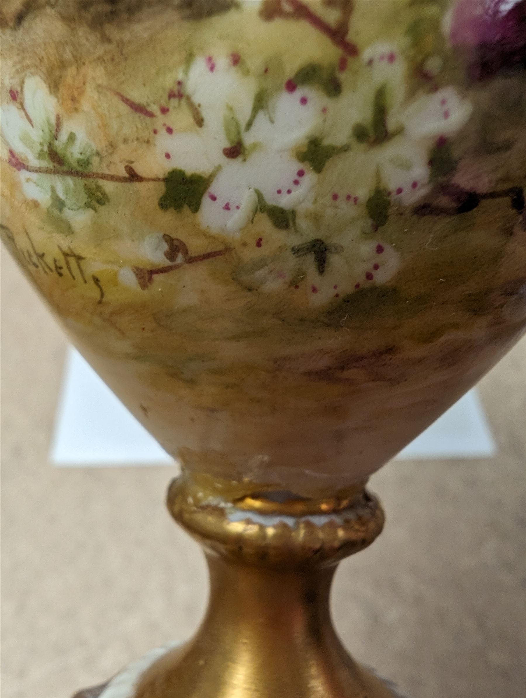 Royal Worcester vase - Image 4 of 5