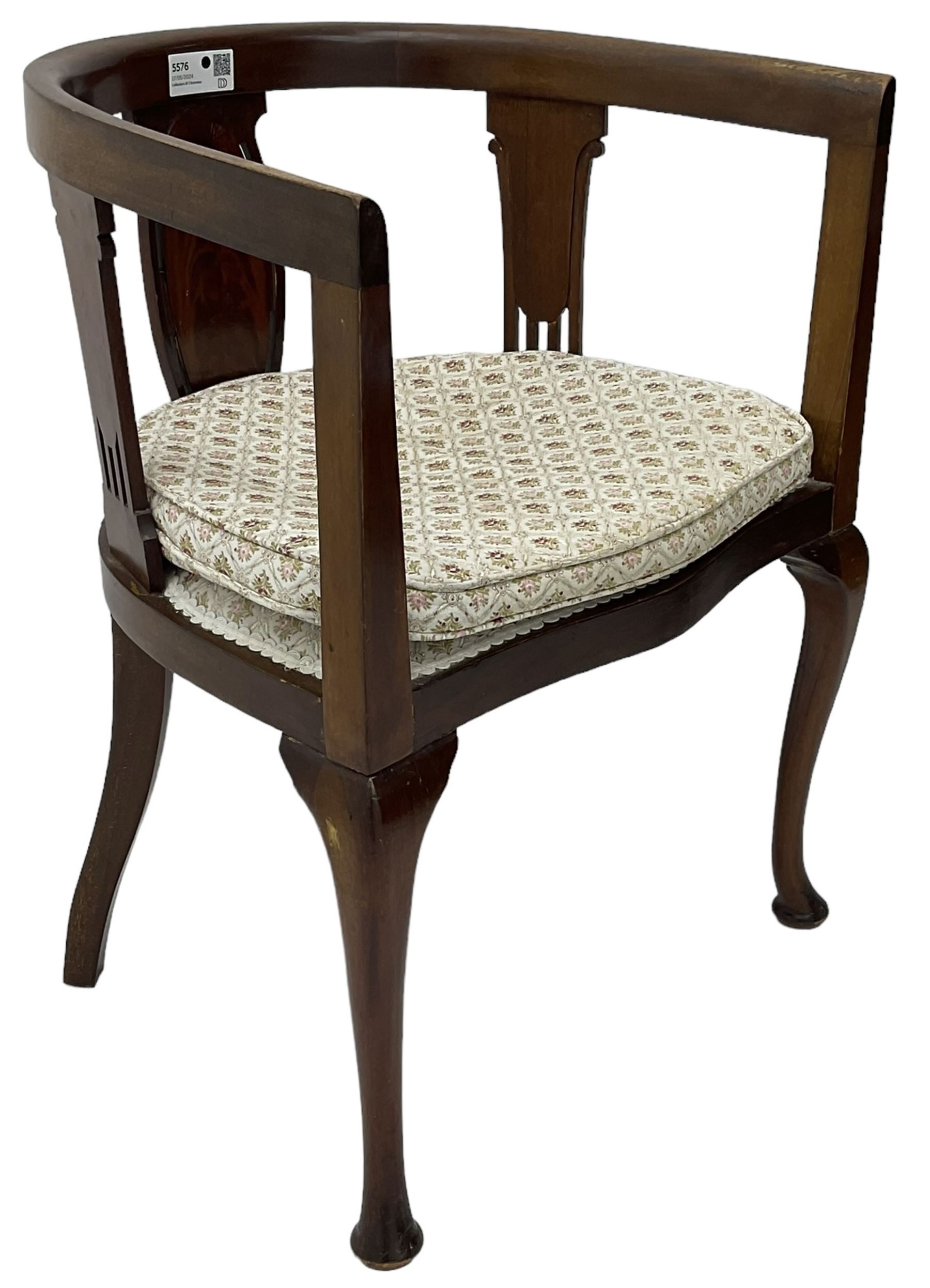 Early 20th century mahogany tub shaped chair - Image 3 of 5