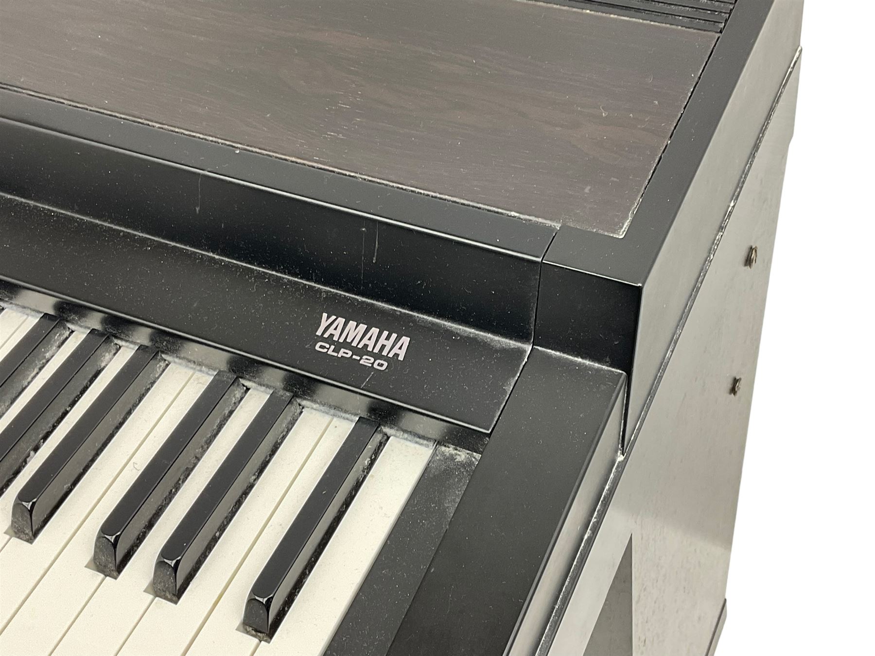 Yamaha CLP-20 digital piano - Image 7 of 8