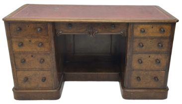 Victorian figured walnut kneehole desk