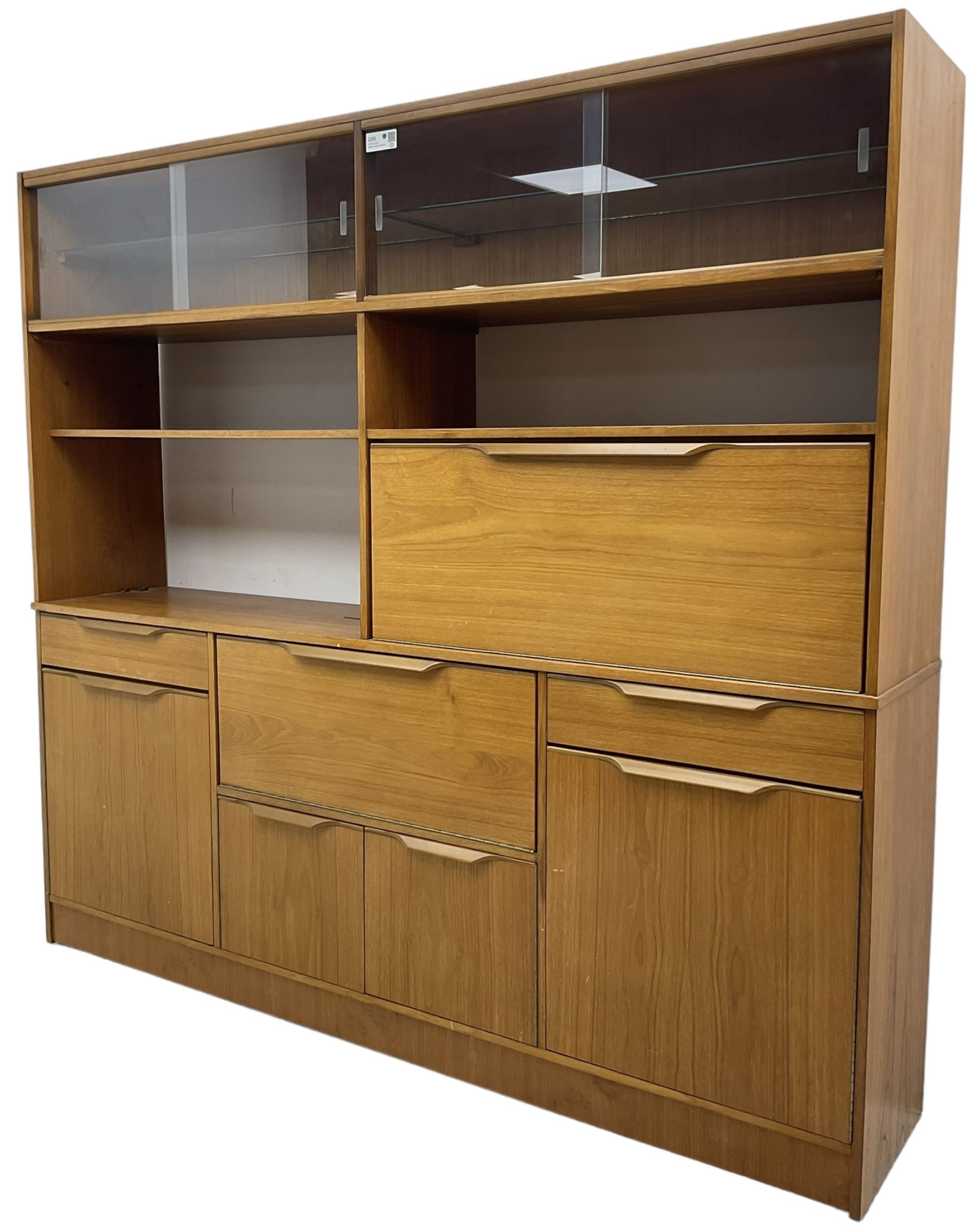 Mid-20th century teak sectional wall unit - Image 2 of 6