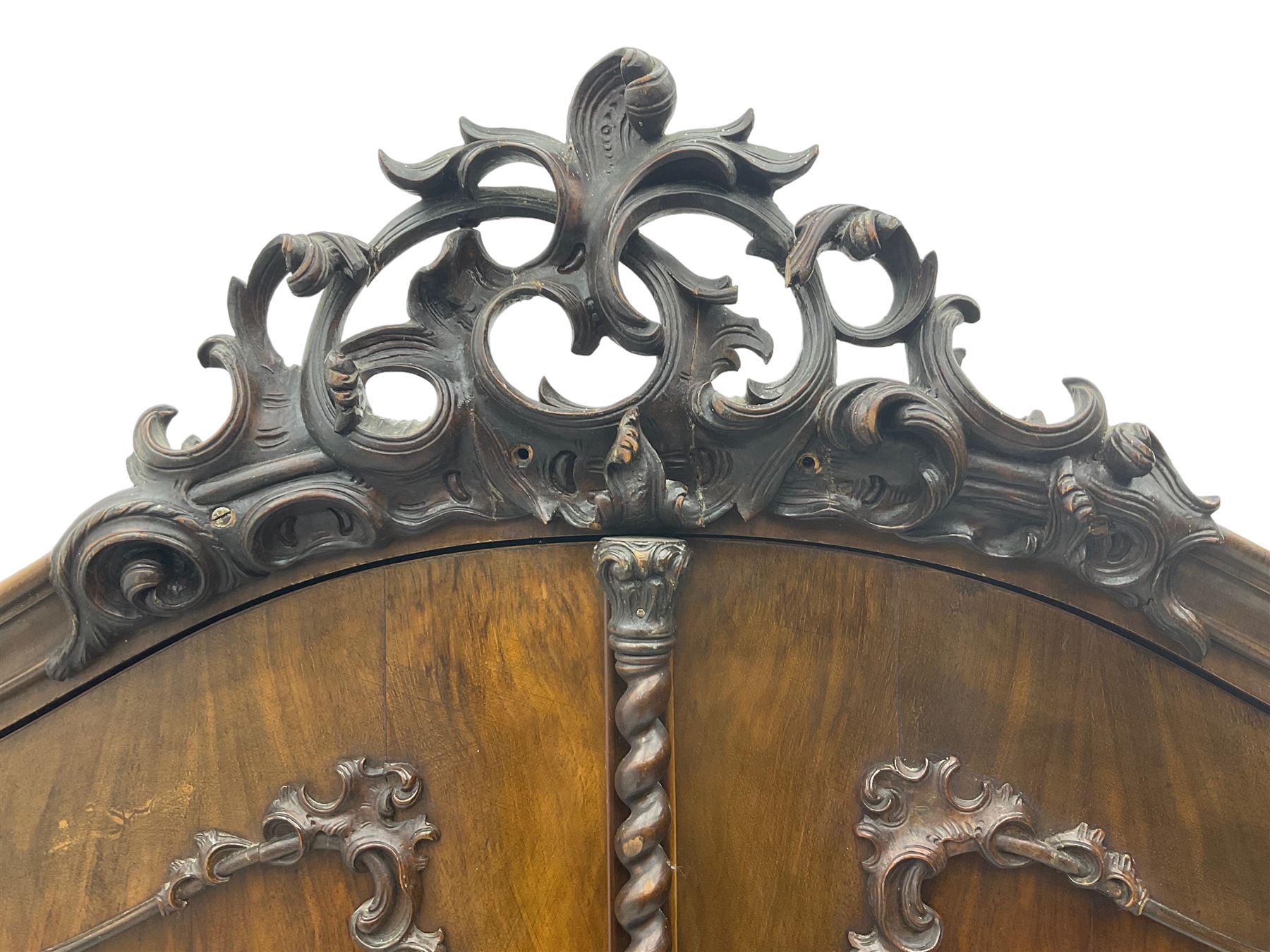 Early 20th century Italian walnut armoire wardrobe - Image 5 of 13